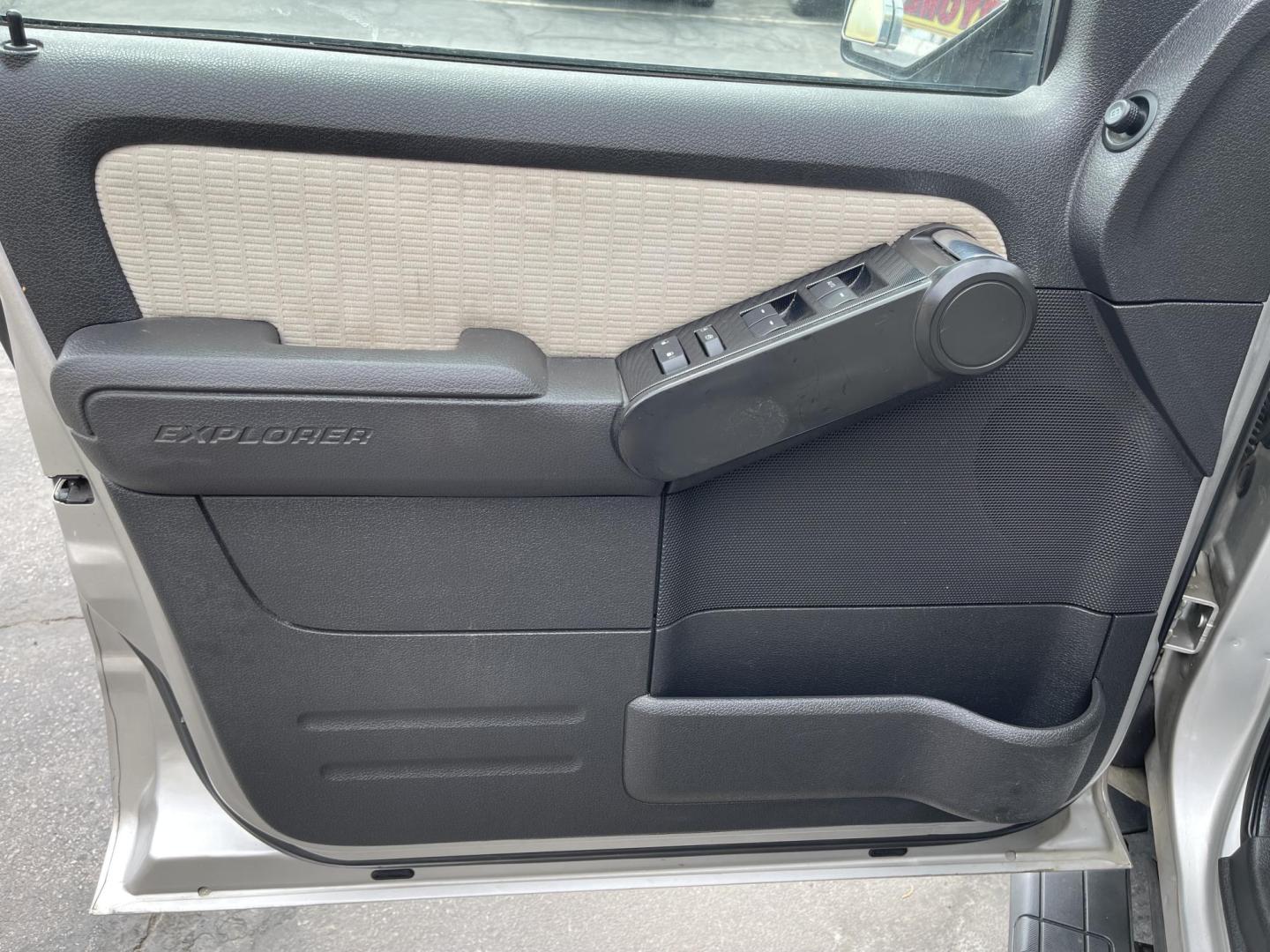 2008 Silver Sky Metallic /Tan Ford Explorer Sport Trac XLT 4.0L 2WD (1FMEU31E58U) with an 4.0L V6 SOHC 12V engine, 5-Speed Automatic transmission, located at 801 South State Street, Salt Lake City, UT, 84111, (801) 328-0098, 40.751953, -111.888206 - Super clean hard to find! Clean Carfax no reported accidents clean title! Lots of regular service history shown on Carfax vehicle has been maintained and taken care of. Features: Alloy Wheels, Satellite Radio Ready, Cloth Seats, Tow Hitch, Running Boards, ABS Brakes, CD Audio, Power Locks, Tractio - Photo#15