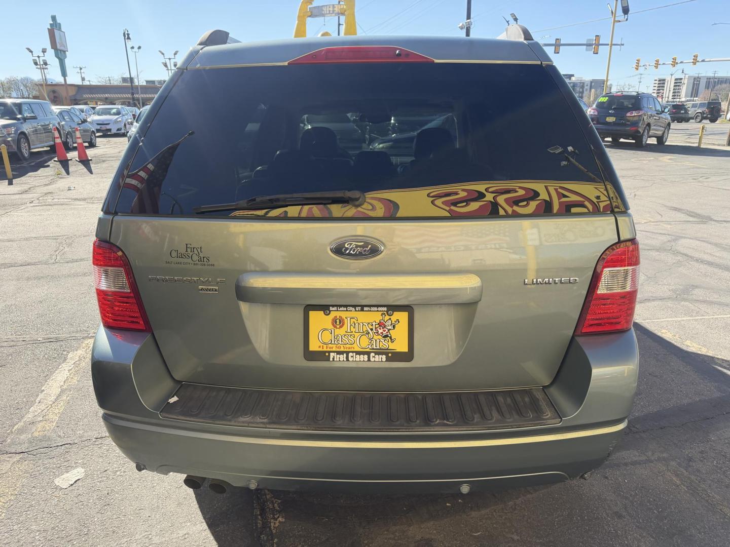 2005 Evergreen Frost Metallic /Tan Ford Freestyle Limited AWD (1FMDK06105G) with an 3.0L V6 DOHC 24V engine, Automatic CVT Overdrive transmission, located at 801 South State Street, Salt Lake City, UT, 84111, (801) 328-0098, 40.751953, -111.888206 - Clean title no reported accidents on Carfax history report. Very nice in great condition for the year and miles. It is in great shape inside and out! Comes with 3rd row seating! Passed all inspections through a certified mechanic and eligible for up to a 5 year warranty that can be added to the car. - Photo#6