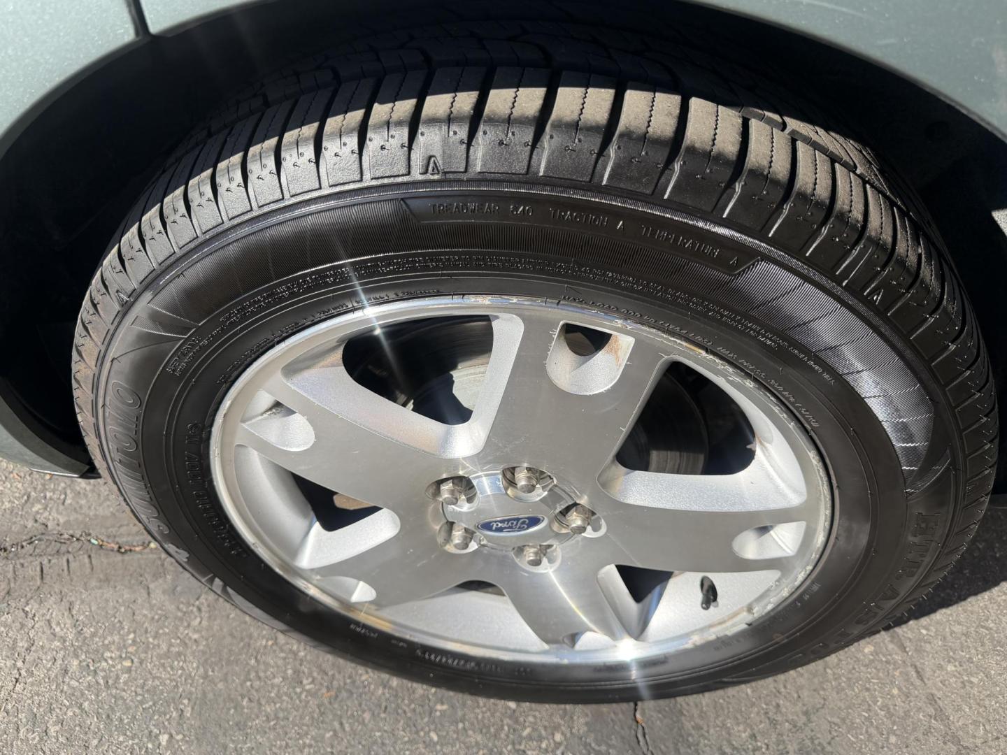 2005 Evergreen Frost Metallic /Tan Ford Freestyle Limited AWD (1FMDK06105G) with an 3.0L V6 DOHC 24V engine, Automatic CVT Overdrive transmission, located at 801 South State Street, Salt Lake City, UT, 84111, (801) 328-0098, 40.751953, -111.888206 - Clean title no reported accidents on Carfax history report. Very nice in great condition for the year and miles. It is in great shape inside and out! Comes with 3rd row seating! Passed all inspections through a certified mechanic and eligible for up to a 5 year warranty that can be added to the car. - Photo#10