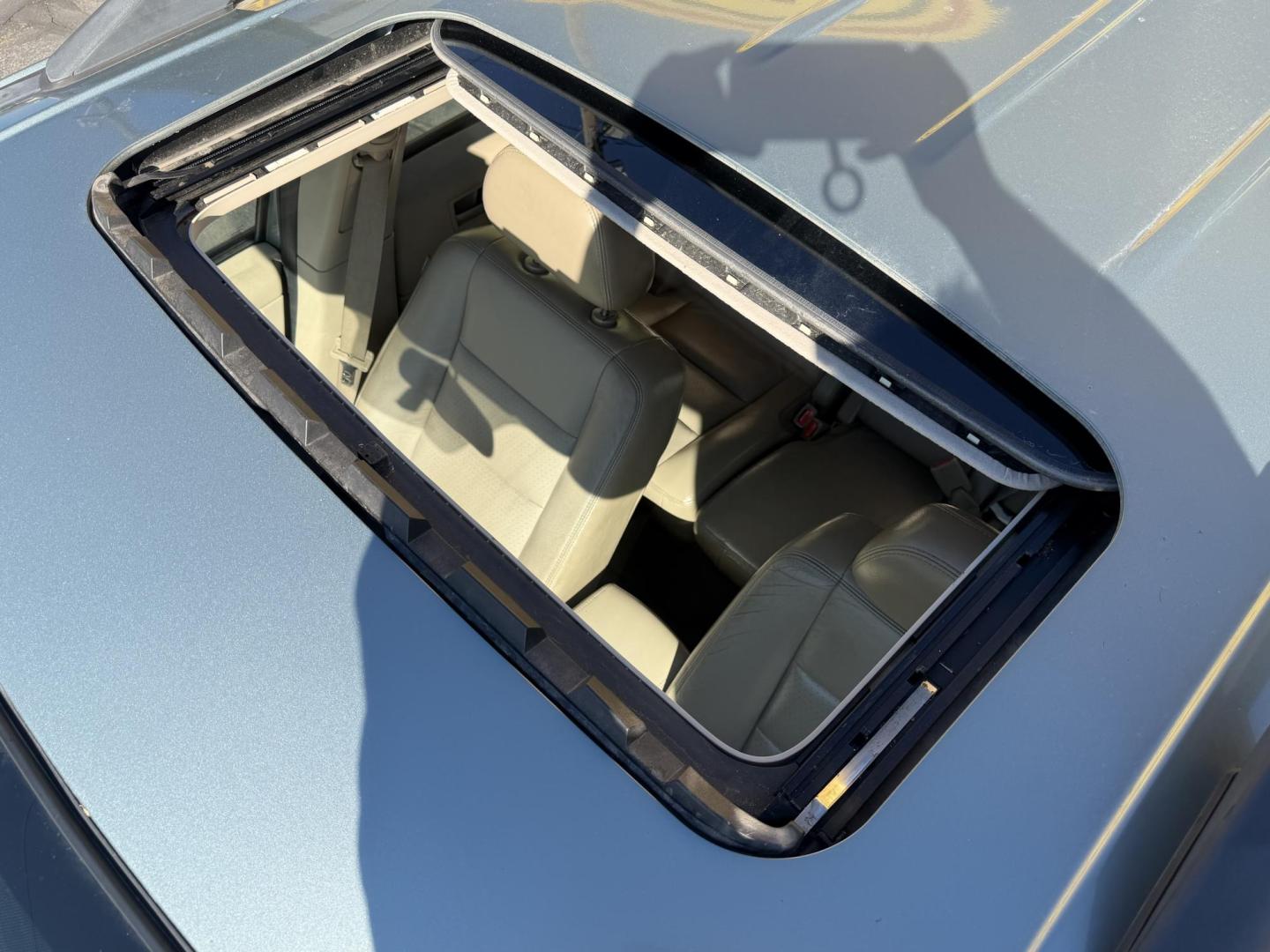 2005 Evergreen Frost Metallic /Tan Ford Freestyle Limited AWD (1FMDK06105G) with an 3.0L V6 DOHC 24V engine, Automatic CVT Overdrive transmission, located at 801 South State Street, Salt Lake City, UT, 84111, (801) 328-0098, 40.751953, -111.888206 - Clean title no reported accidents on Carfax history report. Very nice in great condition for the year and miles. It is in great shape inside and out! Comes with 3rd row seating! Passed all inspections through a certified mechanic and eligible for up to a 5 year warranty that can be added to the car. - Photo#23