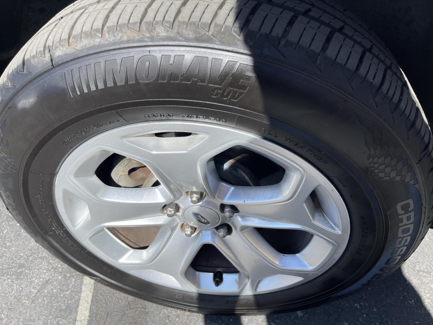 2011 Satin Silver Metallic /Black Ford Edge SEL FWD (2FMDK3JC2BB) with an 3.5L V6 DOHC 24V engine, 6-Speed Automatic transmission, located at 801 South State Street, Salt Lake City, UT, 84111, (801) 328-0098, 40.751953, -111.888206 - Clean Carfax no reported accidents on Carfax! Nice SUV! Features: Alloy Wheels, Parking Sensors, Bluetooth Technology, Satellite Radio Ready, Cloth Seats, SiriusXM Trial Available, ABS Brakes, Auxiliary Audio Input, Power Locks, Rear Defroster, AM/FM Stereo, CD Audio, Power Mirrors, Side Airbags, - Photo#25