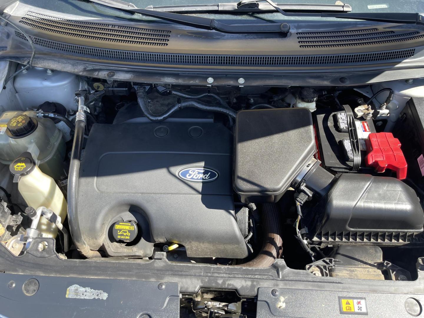 2011 Satin Silver Metallic /Black Ford Edge SEL FWD (2FMDK3JC2BB) with an 3.5L V6 DOHC 24V engine, 6-Speed Automatic transmission, located at 801 South State Street, Salt Lake City, UT, 84111, (801) 328-0098, 40.751953, -111.888206 - Clean Carfax no reported accidents on Carfax! Nice SUV! Features: Alloy Wheels, Parking Sensors, Bluetooth Technology, Satellite Radio Ready, Cloth Seats, SiriusXM Trial Available, ABS Brakes, Auxiliary Audio Input, Power Locks, Rear Defroster, AM/FM Stereo, CD Audio, Power Mirrors, Side Airbags, - Photo#30