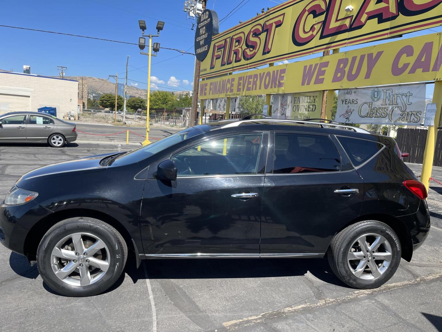 2010 Black Noir Pearl /Black Nissan Murano SL AWD (JN8AZ1MW2AW) with an 3.5L V6 DOHC 24V engine, CVT transmission, located at 801 South State Street, Salt Lake City, UT, 84111, (801) 328-0098, 40.751953, -111.888206 - Clean title! Only 3 previous owners no reported accidents on the Carfax history report! real nice SUV perfect winter and all year around SUV! Super clean inside and out hard to find like this in immaculate condition like it is! A must see you will fall in love!!! Features: 4WD/AWD, Leather Seats, A - Photo#10