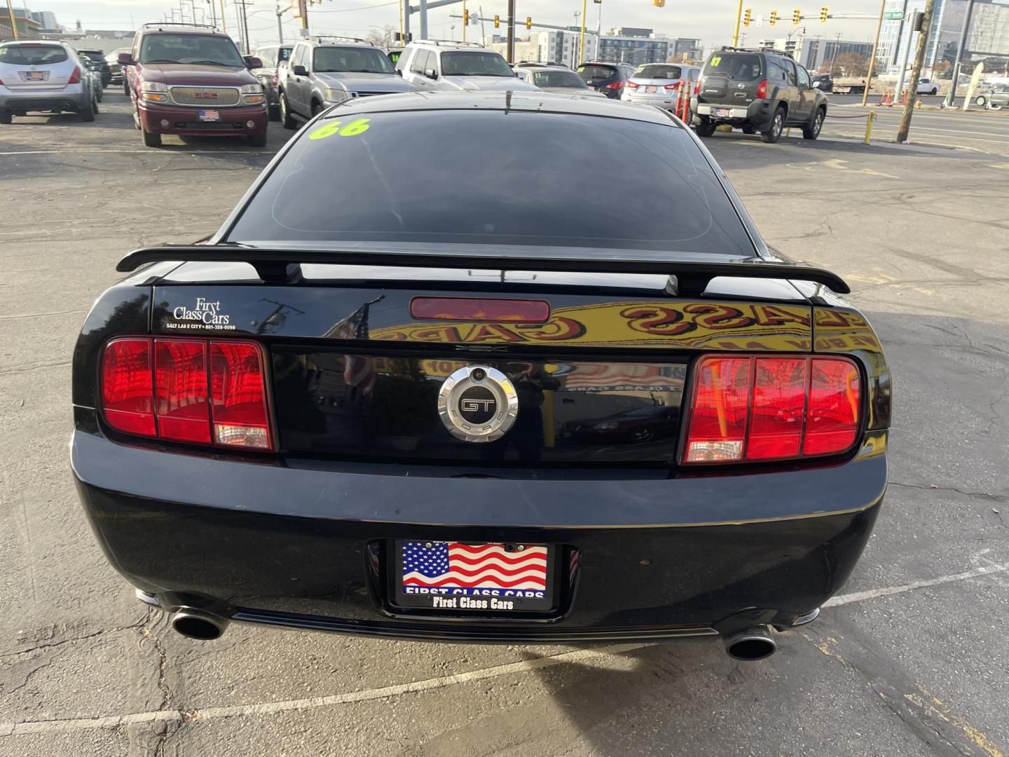 2007 Black /Black Ford Mustang GT Deluxe Coupe (1ZVFT82H975) with an 4.6L V8 SOHC 24V engine, Manual transmission, located at 801 South State Street, Salt Lake City, UT, 84111, (801) 328-0098, 40.751953, -111.888206 - Clean title! Originally from dry climate area according to the Carfax has only been in Utah since 2018! Dry climate clean car in great condition. Very nice clean car in great condition!!! GT Deluxe with nice leather, nice wheels and air intake! Features: Alloy Wheels, Bluetooth Technology, Leather - Photo#8