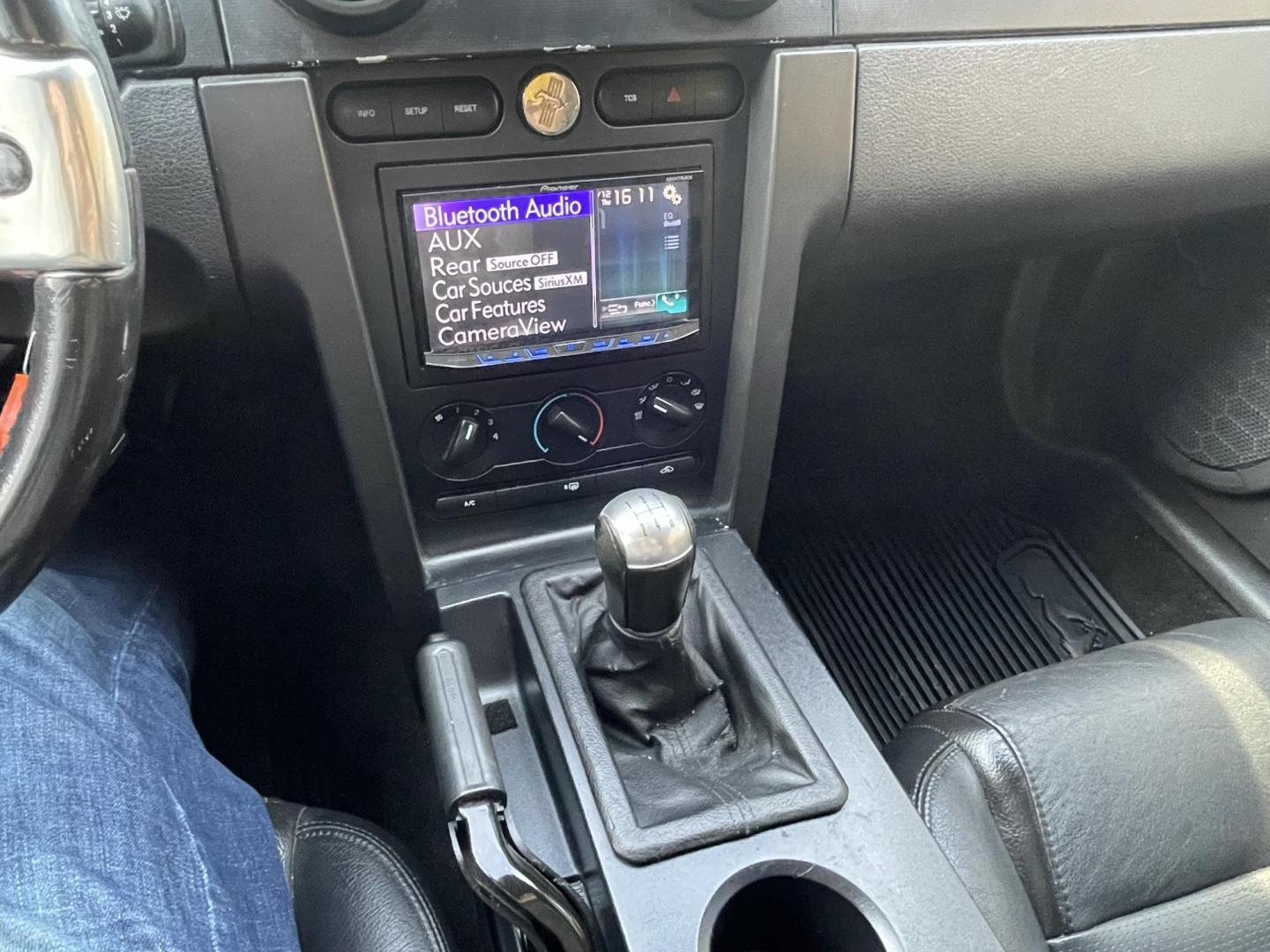 2007 Black /Black Ford Mustang GT Deluxe Coupe (1ZVFT82H975) with an 4.6L V8 SOHC 24V engine, Manual transmission, located at 801 South State Street, Salt Lake City, UT, 84111, (801) 328-0098, 40.751953, -111.888206 - Clean title! Originally from dry climate area according to the Carfax has only been in Utah since 2018! Dry climate clean car in great condition. Very nice clean car in great condition!!! GT Deluxe with nice leather, nice wheels and air intake! Features: Alloy Wheels, Bluetooth Technology, Leather - Photo#17