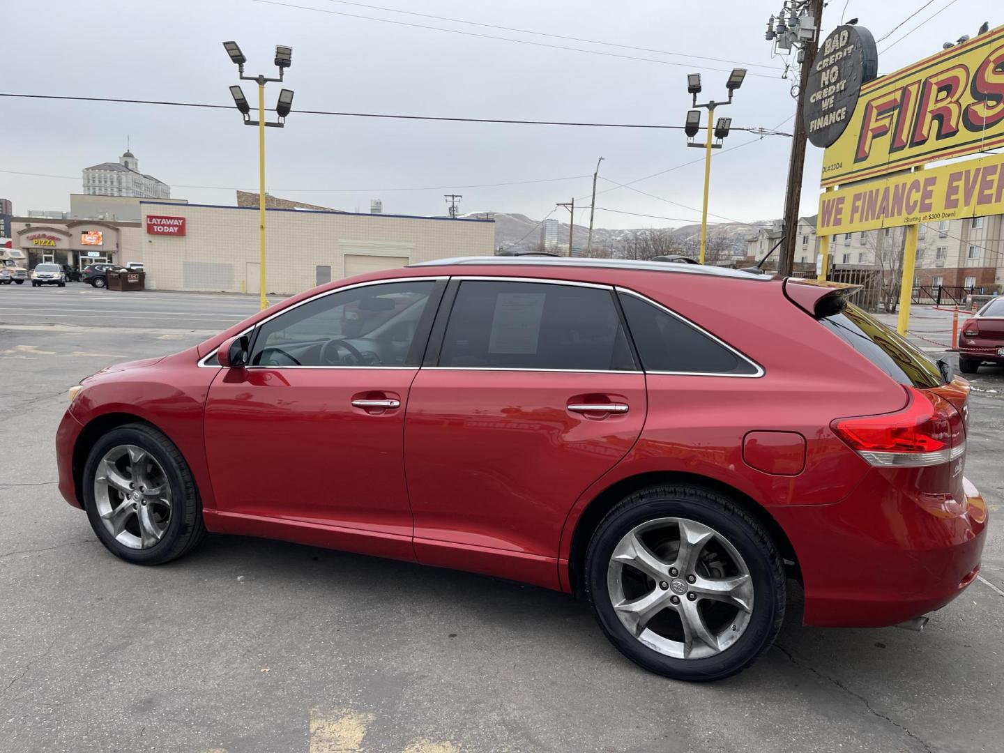 2009 Rallye Red /Tan Toyota Venza AWD V6 (4T3BK11A69U) with an 3.5L V6 DOHC 24V engine, 6-Speed Automatic transmission, located at 801 South State Street, Salt Lake City, UT, 84111, (801) 328-0098, 40.751953, -111.888206 - Clean title! Great in the snow with AWD! Nice car with great gas mileage and good in the Utah snow! Must see for anyone looking for a nice affordable AWD!!! Features: 20 Inch Plus Wheels, Cloth Seats, AWD, Rear View Camera, Alloy Wheels, Satellite Radio Ready, ABS Brakes, CD Audio, Power Mirrors, S - Photo#10