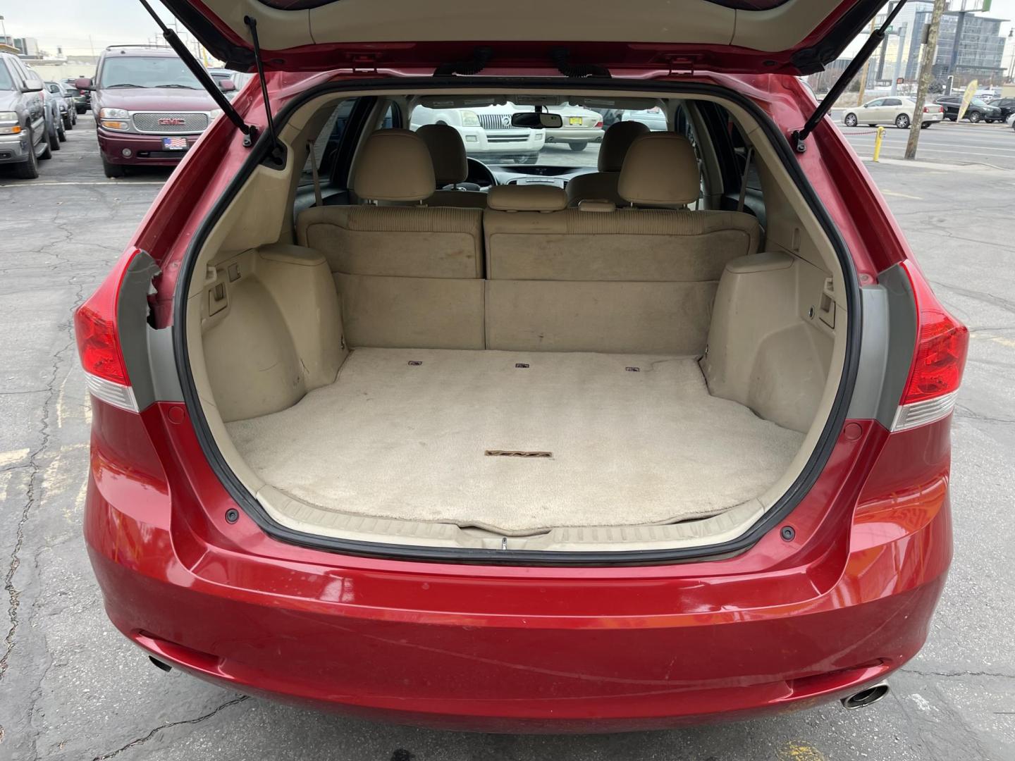 2009 Rallye Red /Tan Toyota Venza AWD V6 (4T3BK11A69U) with an 3.5L V6 DOHC 24V engine, 6-Speed Automatic transmission, located at 801 South State Street, Salt Lake City, UT, 84111, (801) 328-0098, 40.751953, -111.888206 - Clean title! Great in the snow with AWD! Nice car with great gas mileage and good in the Utah snow! Must see for anyone looking for a nice affordable AWD!!! Features: 20 Inch Plus Wheels, Cloth Seats, AWD, Rear View Camera, Alloy Wheels, Satellite Radio Ready, ABS Brakes, CD Audio, Power Mirrors, S - Photo#23