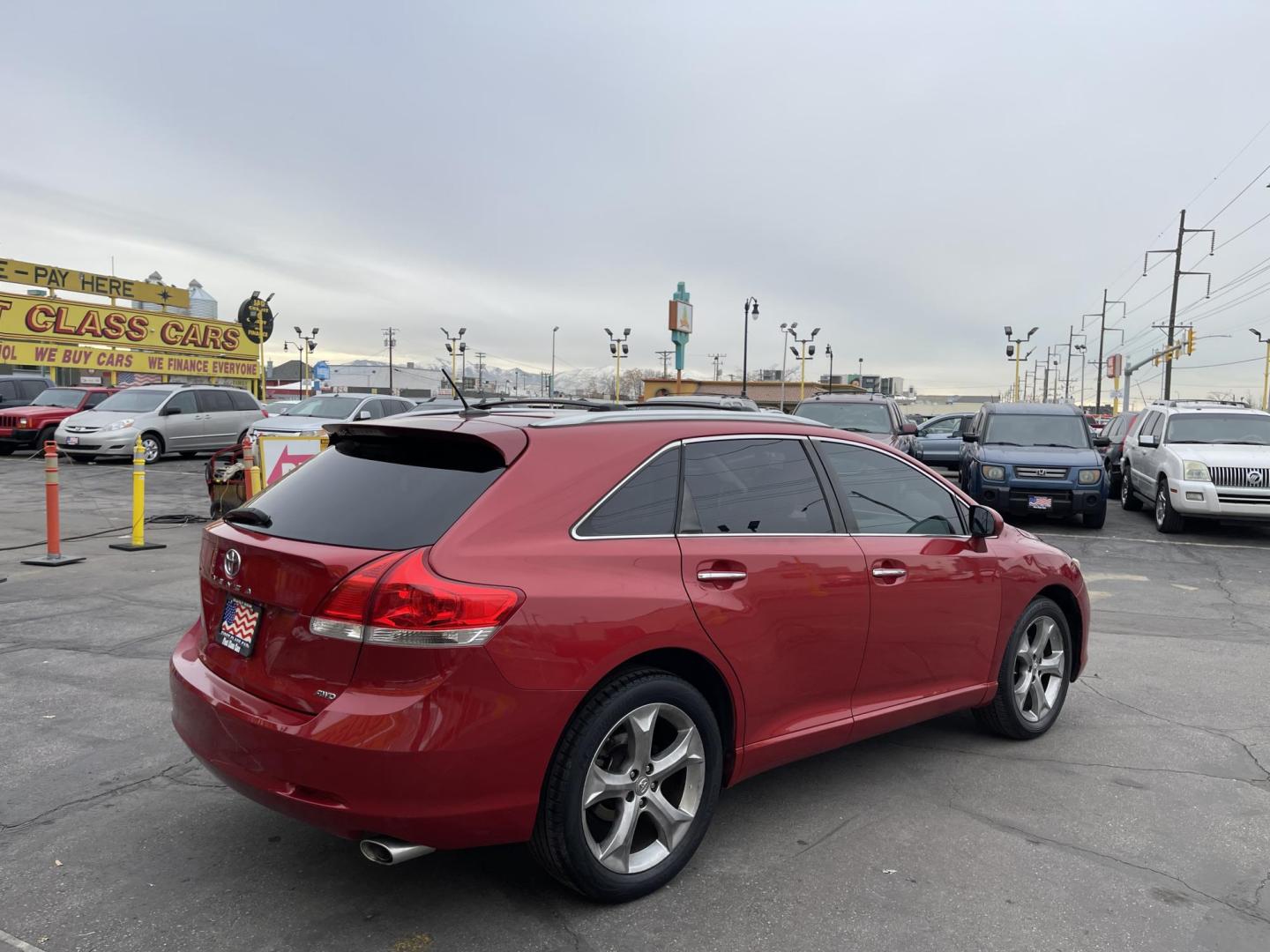 2009 Rallye Red /Tan Toyota Venza AWD V6 (4T3BK11A69U) with an 3.5L V6 DOHC 24V engine, 6-Speed Automatic transmission, located at 801 South State Street, Salt Lake City, UT, 84111, (801) 328-0098, 40.751953, -111.888206 - Clean title! Great in the snow with AWD! Nice car with great gas mileage and good in the Utah snow! Must see for anyone looking for a nice affordable AWD!!! Features: 20 Inch Plus Wheels, Cloth Seats, AWD, Rear View Camera, Alloy Wheels, Satellite Radio Ready, ABS Brakes, CD Audio, Power Mirrors, S - Photo#6
