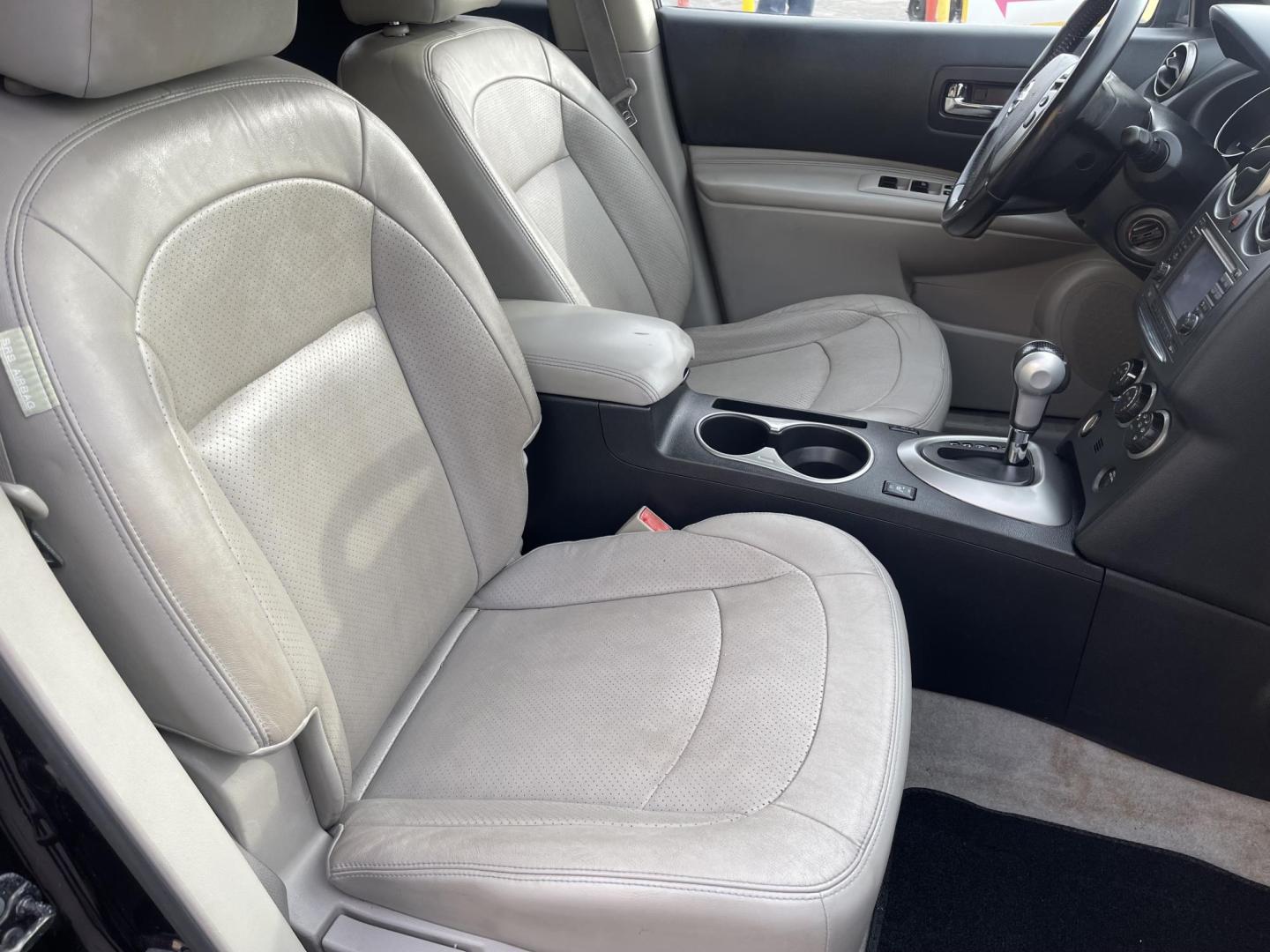 2011 Black Cherry /Tan Nissan Rogue S AWD (JN8AS5MV4BW) with an 2.5L L4 DOHC 16V engine, CVT transmission, located at 801 South State Street, Salt Lake City, UT, 84111, (801) 328-0098, 40.751953, -111.888206 - Clean title! No accidents on Carfax!!! Immaculate condition inside and out hard find! Must see for anyone looking for a clean affordable suv with AWD great in the snow! Only 2 previous owners according to Carfax!!! Features: 4WD/AWD, Bluetooth Technology, Cloth Seats, ABS Brakes, Auxiliary Audio In - Photo#23