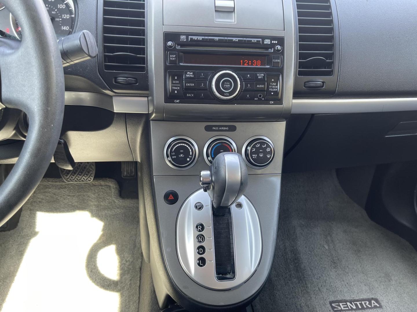 2011 Flame Red /Gray Nissan Sentra 2.0 (3N1AB6AP9BL) with an 2.0L L4 DOHC 16V engine, Continuously Variable Transmisson transmission, located at 801 South State Street, Salt Lake City, UT, 84111, (801) 328-0098, 40.751953, -111.888206 - Clean title! Low Miles! No accidents on the Carfax vehicle history report, Only 99k miles just over, good gas mileage! Perfect commuter car!!! Features: Alloy Wheels, Cloth Seats, ABS Brakes, Auxiliary Audio Input, Power Locks, Rear Spoiler, AM/FM Stereo, CD Audio, Power Mirrors, Side Airbags, Air - Photo#15