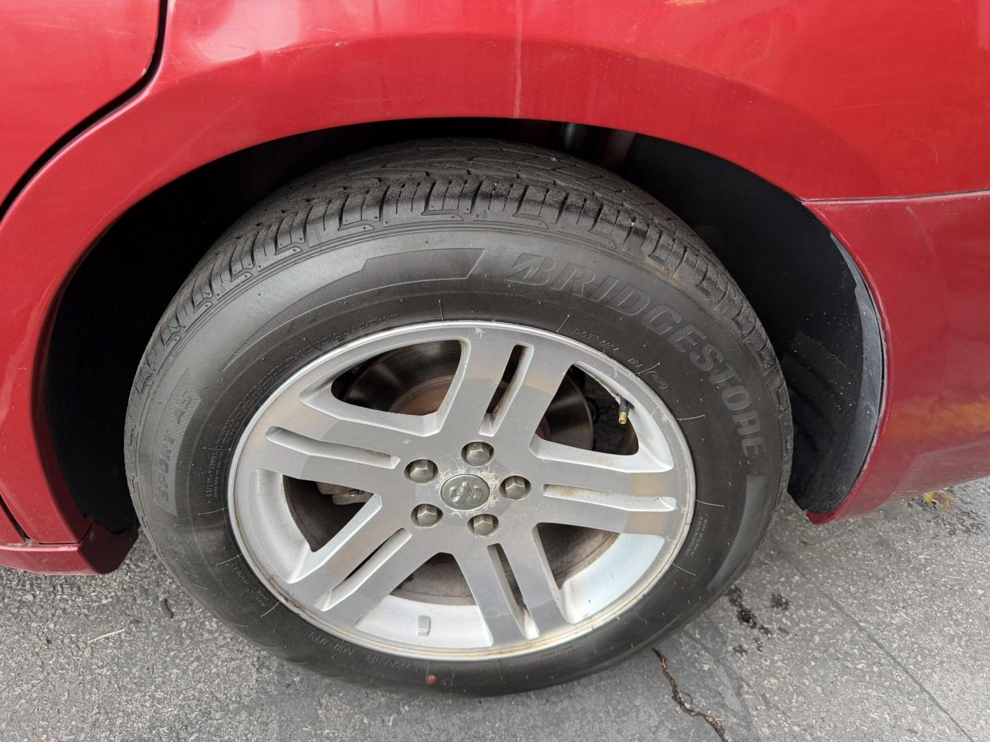 2006 Flame Red /TAN Dodge Charger R/T (2B3KA53H56H) with an 5.7L V8 OHV 16V engine, 5-Speed Automatic Overdrive transmission, located at 801 South State Street, Salt Lake City, UT, 84111, (801) 328-0098, 40.751953, -111.888206 - Clean title! No accidents on Carfax! Good running vehicle! Affordable transportation! Features: Automatic, Leather Seats, Heated Seats, Power Seats, Alloy Wheels, am/fm/cd radio, 5.7 Liter V8, power windows, power locks, moonroof, * All advertised prices are just dollars above cost to make room - Photo#13