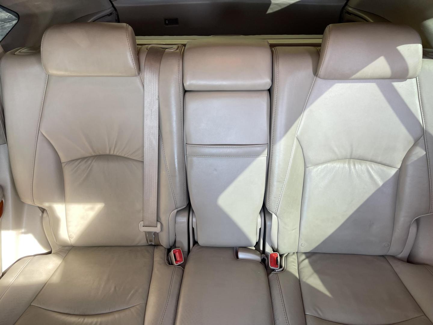 2008 True Blue Metallic /Tan Lexus RX 350 AWD (2T2HK31U38C) with an 3.5L V6 engine, 5-Speed Automatic Overdrive transmission, located at 801 South State Street, Salt Lake City, UT, 84111, (801) 328-0098, 40.751953, -111.888206 - Extra clean car! Hard find with low miles. Clean all year vehicle great for winter as well with all wheel drive! Has good tires Continental all season tires. Features: 4WD/AWD, Navigation, Blue-tooth stereo syetem, Aux audi input, Apple Car play/Android car play, Heated seats, Alloy Wheels, Leathe - Photo#19