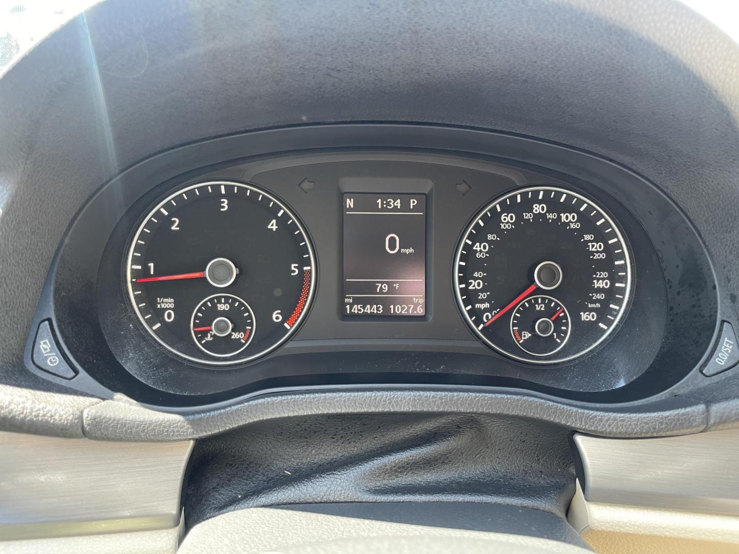 2015 Super White /Tan Volkswagen Passat TDI SE 6A w/ Sunroof (1VWBV7A31FC) with an 2.0L L4 DOHC 16V TURBO DIESEL engine, 6-Speed Automatic transmission, located at 801 South State Street, Salt Lake City, UT, 84111, (801) 328-0098, 40.751953, -111.888206 - Clean title! Hard to find Turbo Diesel engine great gas mileage! The EPA-estimated fuel economy is an excellent 34 mpg combined (30 city/42 highway). Clean car inside and out this vehicle is in immaculate condition this is a must see for any looking for a clean diesel Passat!!! Every car at First Cl - Photo#21