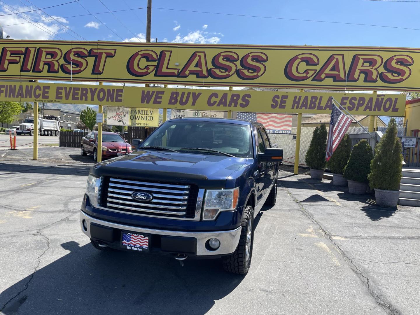 2011 Blue /Gray Ford F-150 FX4 SuperCrew 5.5-ft. Bed 4WD (1FTFW1EF0BF) with an 5.0L V8 engine, 4-Speed Automatic transmission, located at 801 South State Street, Salt Lake City, UT, 84111, (801) 328-0098, 40.751953, -111.888206 - Clean title! Hard find extra clean! Immaculate condition! 6 passenger truck lots of room inside! 4x4 tires are in great shape! Must see truck for anyone looking for a clean 4x4 truck!!! Features: 4x4, Cloth Seats, Alloy Wheels, Rear View Camera, Bed Cover, Satellite Radio Ready, Bed Liner,Tow Hitch - Photo#2