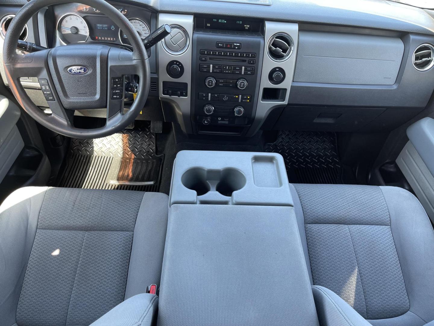 2011 Blue /Gray Ford F-150 FX4 SuperCrew 5.5-ft. Bed 4WD (1FTFW1EF0BF) with an 5.0L V8 engine, 4-Speed Automatic transmission, located at 801 South State Street, Salt Lake City, UT, 84111, (801) 328-0098, 40.751953, -111.888206 - Clean title! Hard find extra clean! Immaculate condition! 6 passenger truck lots of room inside! 4x4 tires are in great shape! Must see truck for anyone looking for a clean 4x4 truck!!! Features: 4x4, Cloth Seats, Alloy Wheels, Rear View Camera, Bed Cover, Satellite Radio Ready, Bed Liner,Tow Hitch - Photo#19