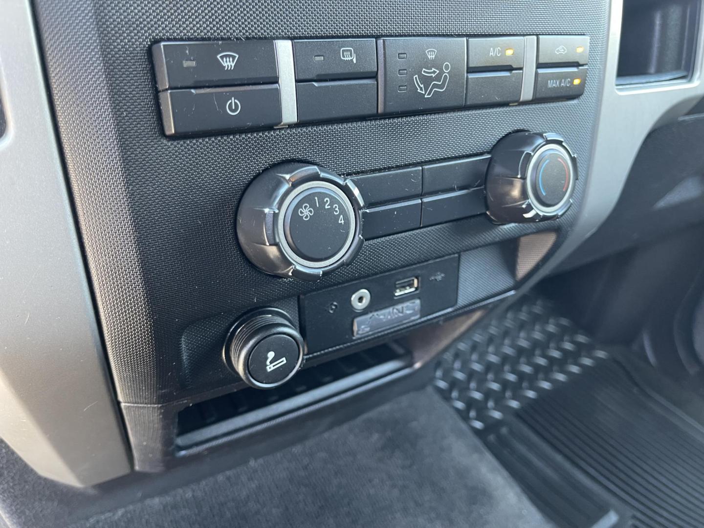 2011 Blue /Gray Ford F-150 FX4 SuperCrew 5.5-ft. Bed 4WD (1FTFW1EF0BF) with an 5.0L V8 engine, 4-Speed Automatic transmission, located at 801 South State Street, Salt Lake City, UT, 84111, (801) 328-0098, 40.751953, -111.888206 - Clean title! Hard find extra clean! Immaculate condition! 6 passenger truck lots of room inside! 4x4 tires are in great shape! Must see truck for anyone looking for a clean 4x4 truck!!! Features: 4x4, Cloth Seats, Alloy Wheels, Rear View Camera, Bed Cover, Satellite Radio Ready, Bed Liner,Tow Hitch - Photo#24