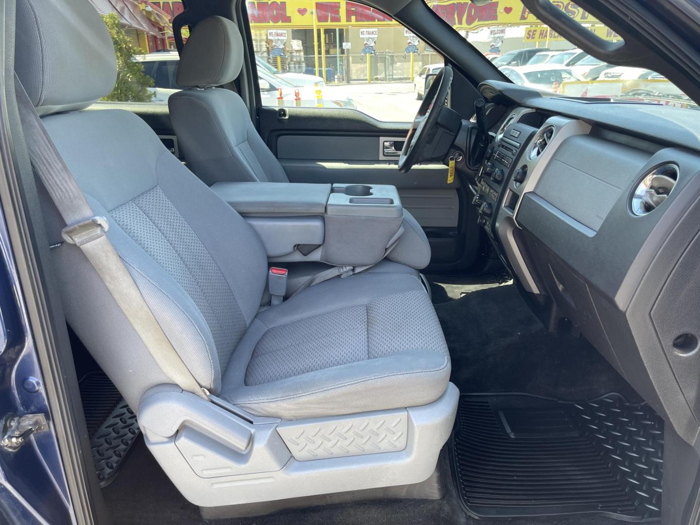 2011 Blue /Gray Ford F-150 FX4 SuperCrew 5.5-ft. Bed 4WD (1FTFW1EF0BF) with an 5.0L V8 engine, 4-Speed Automatic transmission, located at 801 South State Street, Salt Lake City, UT, 84111, (801) 328-0098, 40.751953, -111.888206 - Clean title! Hard find extra clean! Immaculate condition! 6 passenger truck lots of room inside! 4x4 tires are in great shape! Must see truck for anyone looking for a clean 4x4 truck!!! Features: 4x4, Cloth Seats, Alloy Wheels, Rear View Camera, Bed Cover, Satellite Radio Ready, Bed Liner,Tow Hitch - Photo#35