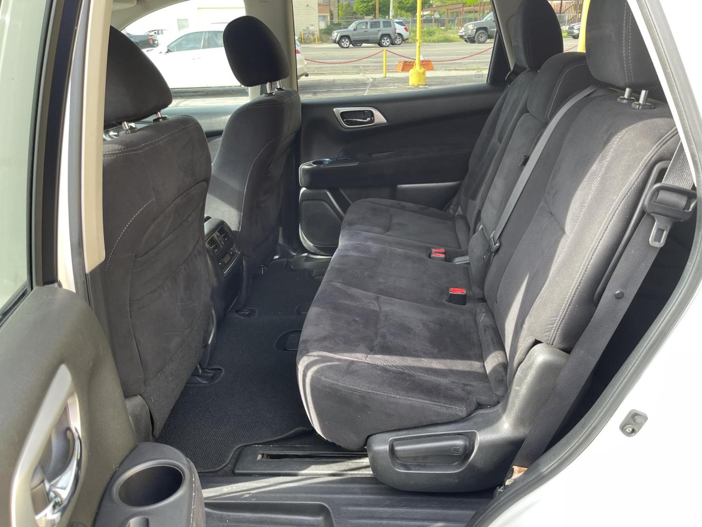 2013 Super White /Black Nissan Pathfinder LE 4WD (5N1AR2MM9DC) with an 3.5L V6 DOHC 24V engine, Continuously Variable Transmission transmission, located at 801 South State Street, Salt Lake City, UT, 84111, (801) 328-0098, 40.751953, -111.888206 - Clean title only 2 owners on Carfax! Spacious 3rd row seating! Perfect family vehicle! Carfax shows regular service history! Vehicle has been maintained and kept in good condition by previous owners! Perfect all year vehicle with 4 wheel drive! Features: 4x4, Alloy Wheels, Rear Air Conditioning, C - Photo#14