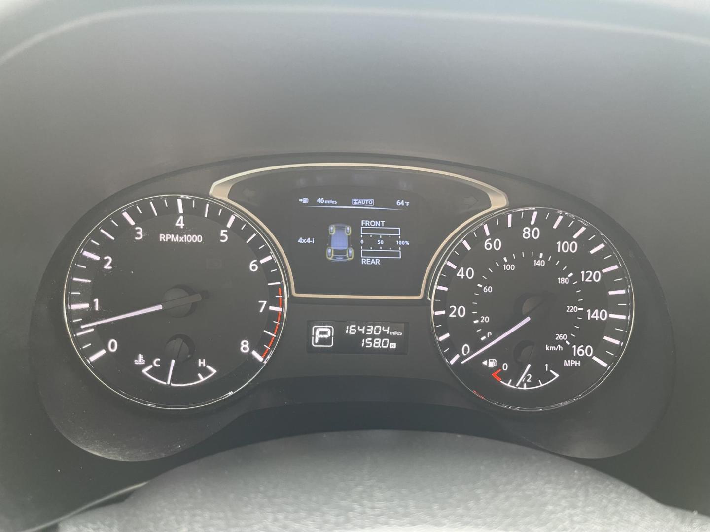 2013 Super White /Black Nissan Pathfinder LE 4WD (5N1AR2MM9DC) with an 3.5L V6 DOHC 24V engine, Continuously Variable Transmission transmission, located at 801 South State Street, Salt Lake City, UT, 84111, (801) 328-0098, 40.751953, -111.888206 - Clean title only 2 owners on Carfax! Spacious 3rd row seating! Perfect family vehicle! Carfax shows regular service history! Vehicle has been maintained and kept in good condition by previous owners! Perfect all year vehicle with 4 wheel drive! Features: 4x4, Alloy Wheels, Rear Air Conditioning, C - Photo#24
