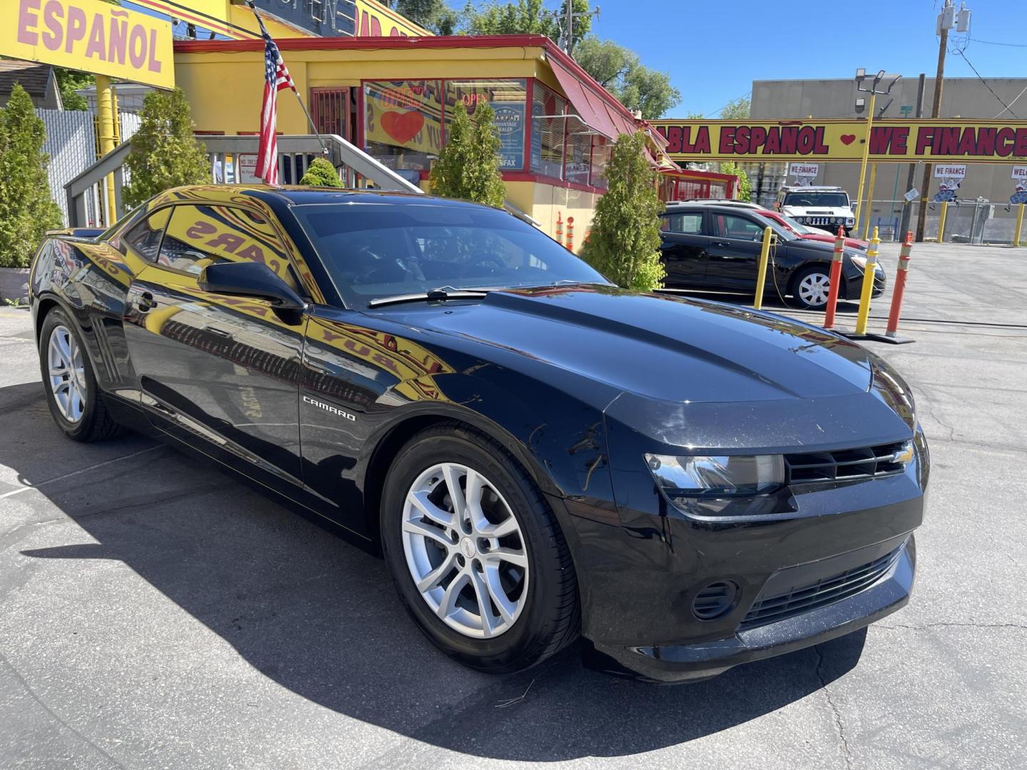 2015 Black /BLACK Chevrolet Camaro 2LS Coupe (2G1FB1E36F9) with an 3.6L V6 DOHC 24V FFV engine, 6-Speed Automatic transmission, located at 801 South State Street, Salt Lake City, UT, 84111, (801) 328-0098, 40.751953, -111.888206 - Clean title! Must see for anyone looking for a nice clean Camaro in good condition inside and out! Black interior and exterior black as well real nice look to it! Approved for up to a 5 year warranty through our warranty company. In house financing available for anyone with bad or no credit situatio - Photo#3