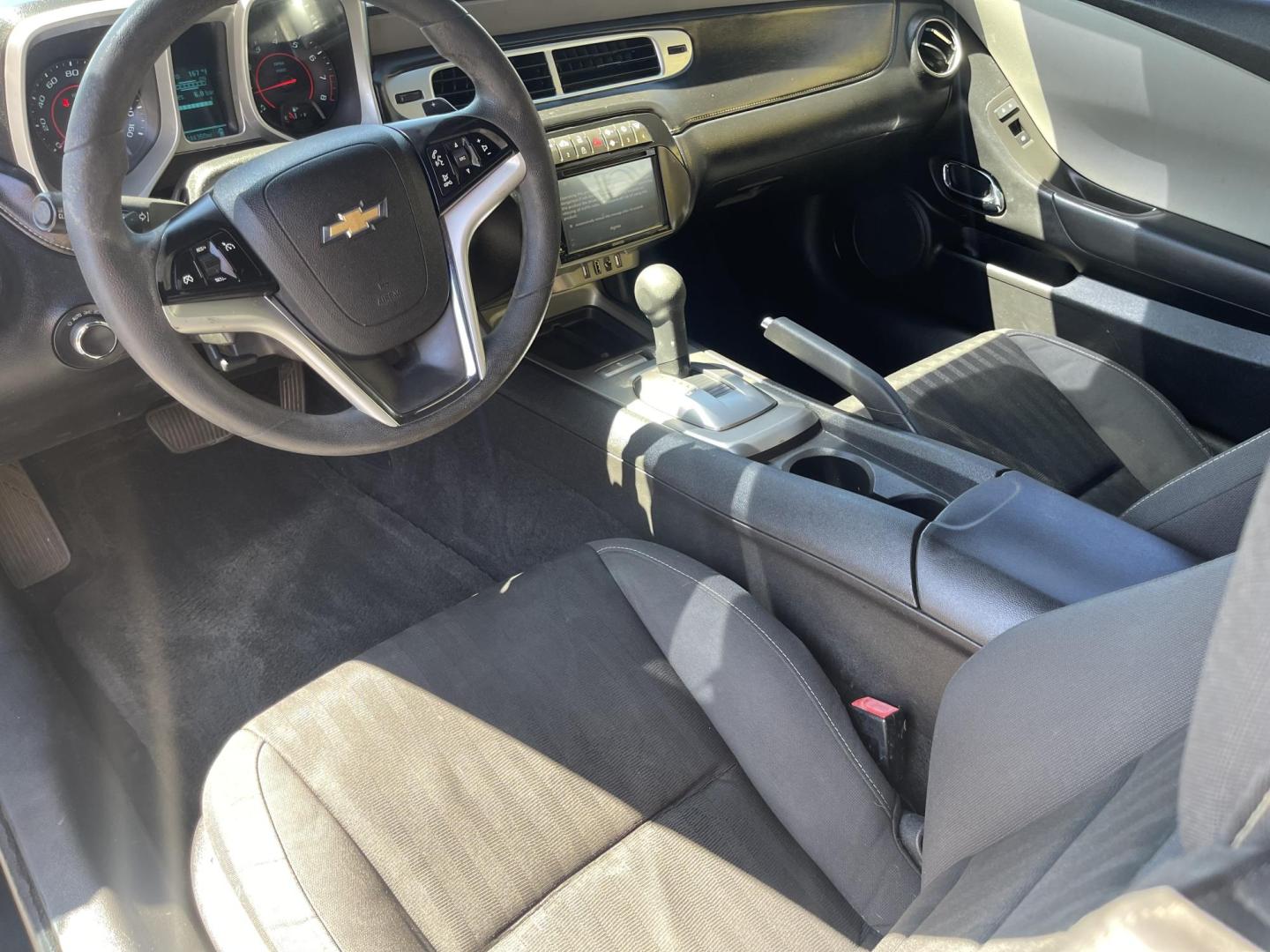 2015 Black /BLACK Chevrolet Camaro 2LS Coupe (2G1FB1E36F9) with an 3.6L V6 DOHC 24V FFV engine, 6-Speed Automatic transmission, located at 801 South State Street, Salt Lake City, UT, 84111, (801) 328-0098, 40.751953, -111.888206 - Clean title! Must see for anyone looking for a nice clean Camaro in good condition inside and out! Black interior and exterior black as well real nice look to it! Approved for up to a 5 year warranty through our warranty company. In house financing available for anyone with bad or no credit situatio - Photo#15