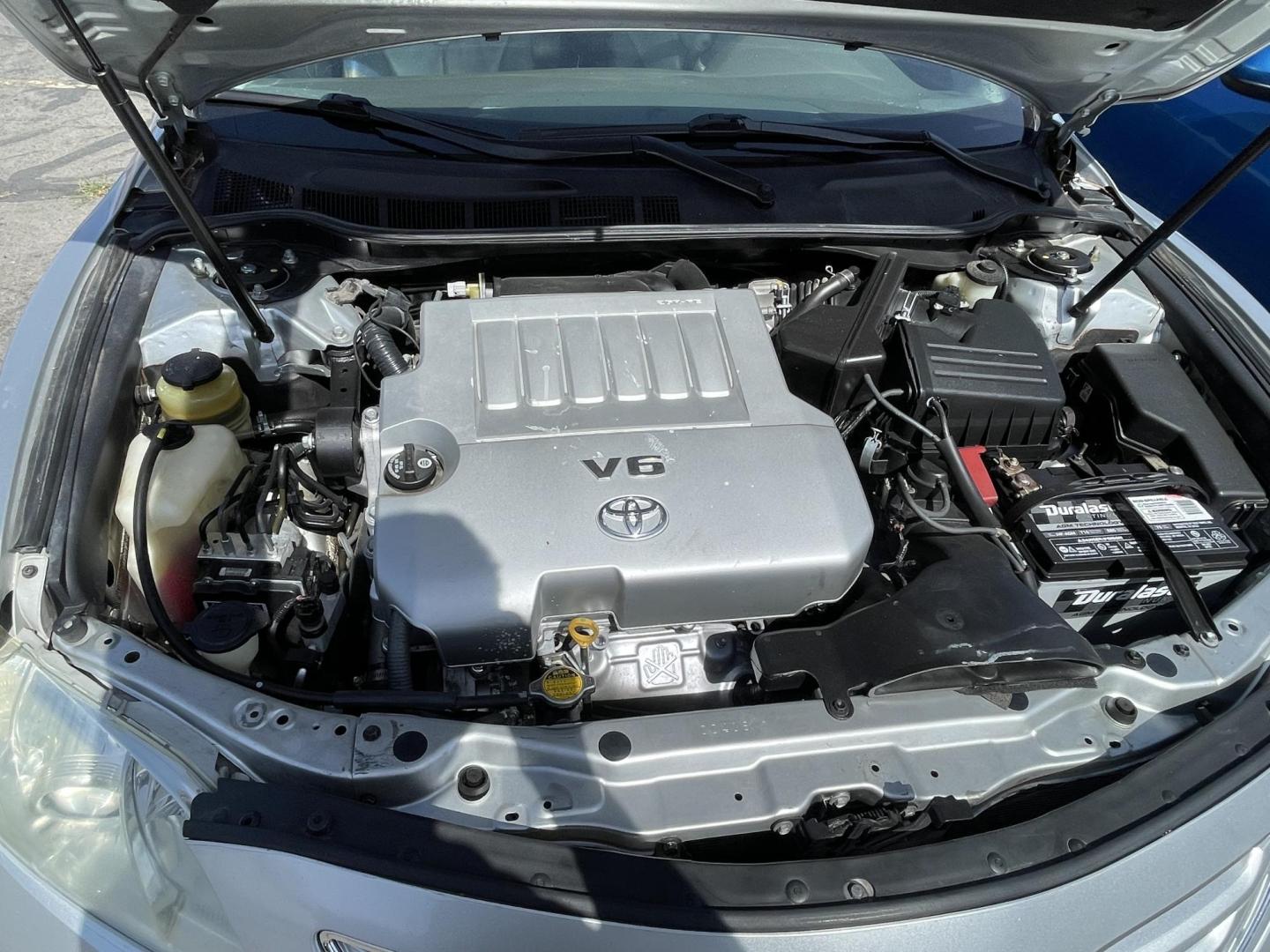 2007 Silver Sky Metallic /Tan Toyota Camry LE V6 (4T1BK46K47U) with an 3.5L V6 DOHC 24V engine, 6-Speed Automatic Overdrive transmission, located at 801 South State Street, Salt Lake City, UT, 84111, (801) 328-0098, 40.751953, -111.888206 - Clean title! Super low Miles for the year! No accidents on Carfax! 22 service records on Carfax that show regular maintenance and service including oil changes! From a dry climate area in Arizona has not been in the Utah snow yet! Approved for up to a 5 year warranty through our national warranty co - Photo#15