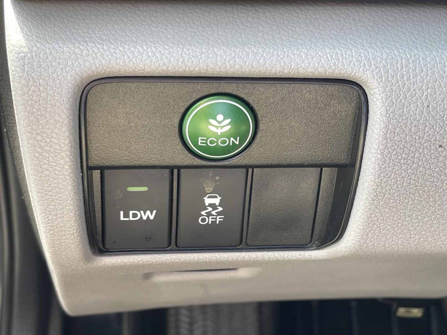 2014 Graphite Pearl /Gray Honda Accord EX-L Sedan CVT (1HGCR2F88EA) with an 2.4L L4 DOHC 16V engine, Continuously Variable Transmission transmission, located at 801 South State Street, Salt Lake City, UT, 84111, (801) 328-0098, 40.751953, -111.888206 - Clean title! No accidents only 2 previous owners! Immaculate condition hard to find from dry climate area no salt no rust! Excellent condition must see for anyone looking for a clean Honda Accord! Approved for up to a 5 year warranty covered through Protective warranty company covered bumper to bump - Photo#23