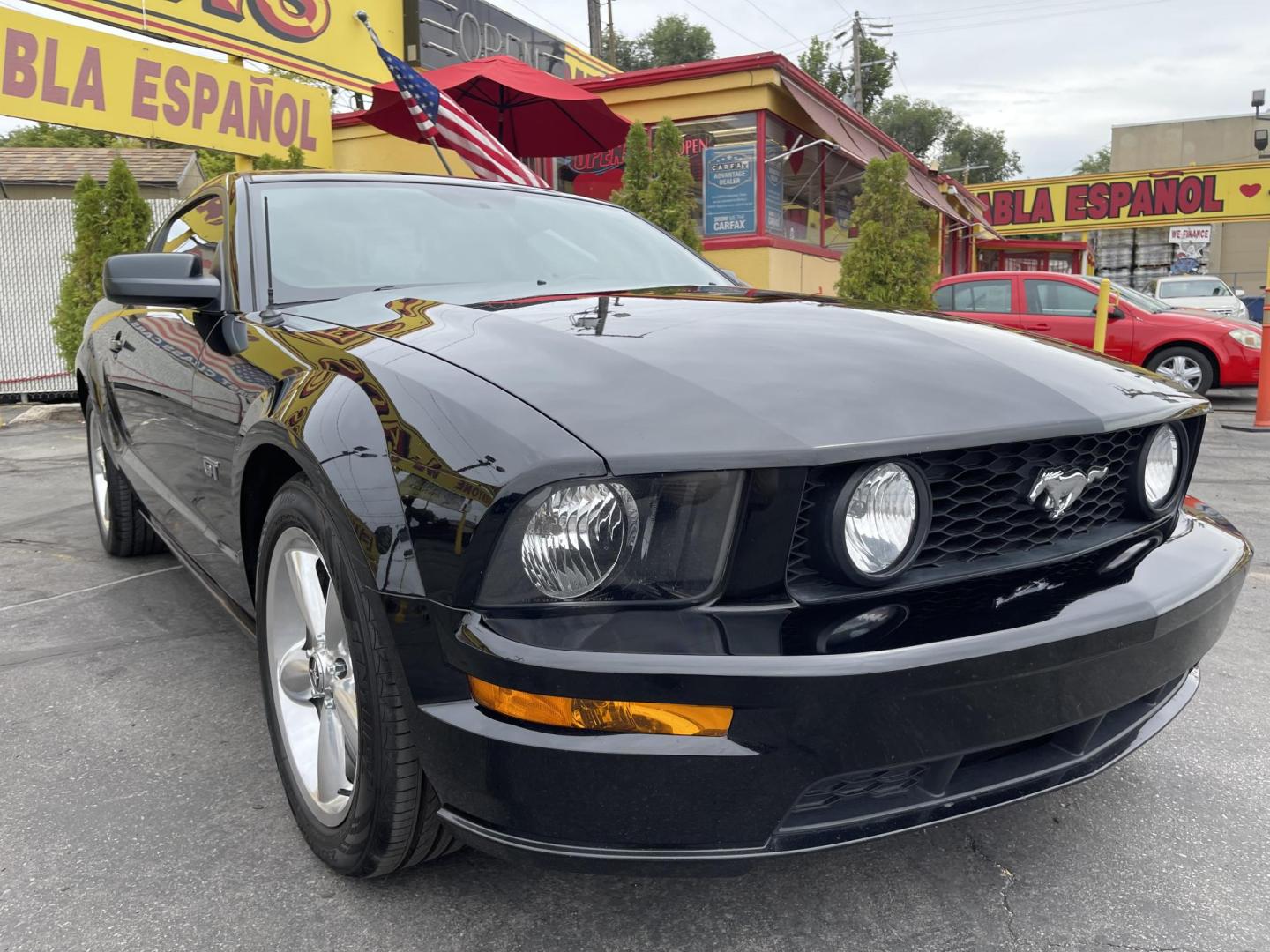 2007 Black /BLACK Ford Mustang GT Deluxe Coupe (1ZVFT82H075) with an 4.6L V8 SOHC 24V engine, Manual transmission, located at 801 South State Street, Salt Lake City, UT, 84111, (801) 328-0098, 40.751953, -111.888206 - ??Clean title 1 owner, no accidents! Immaculate condition inside and out must see! Very clean, this is the model everyone wants the GT V8 with Manual transmission super nice Mustang! Hard to find with the GT V8 and manual we don't see very many any more especially in excellent condition like this on - Photo#6