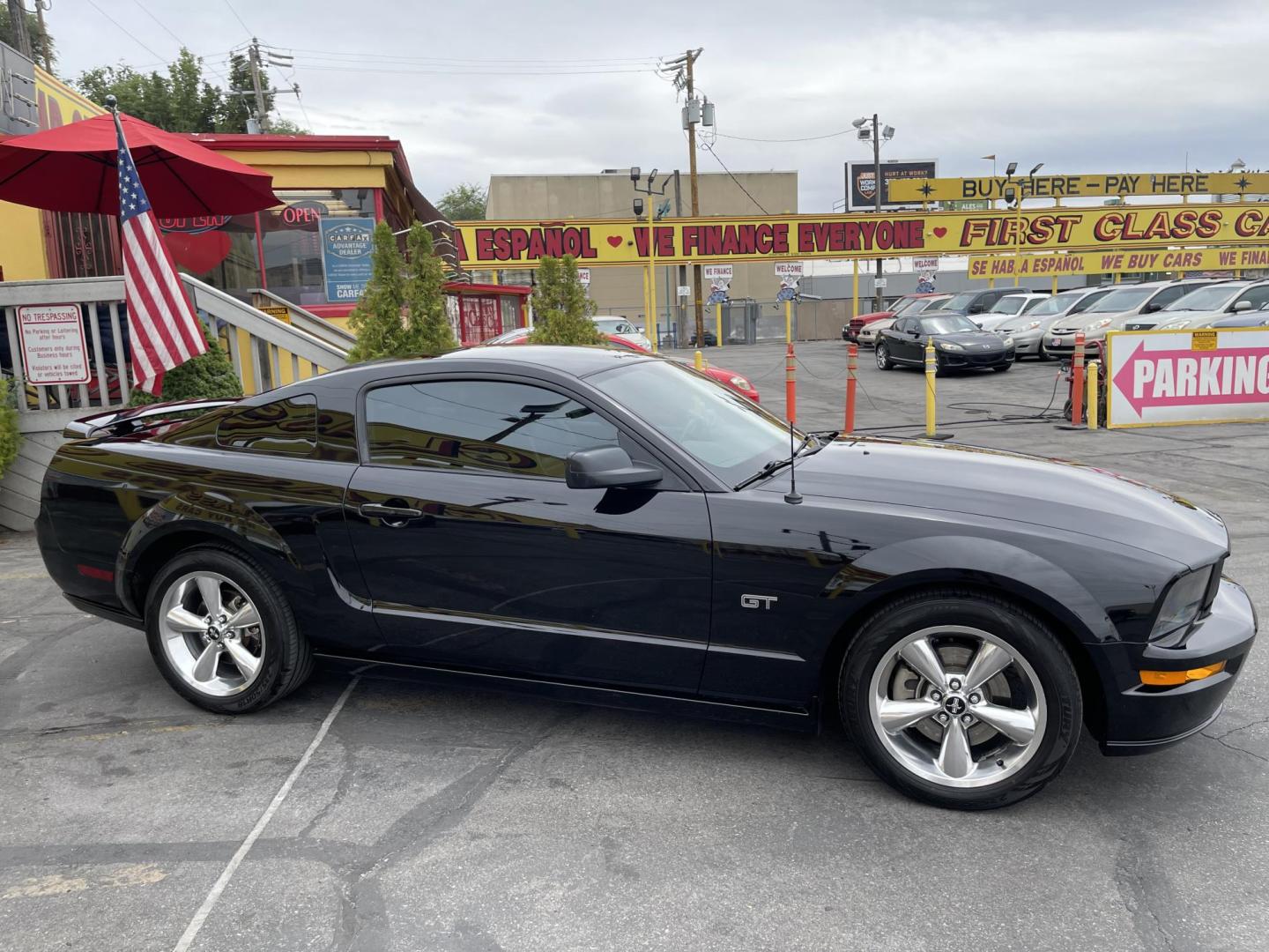 2007 Black /BLACK Ford Mustang GT Deluxe Coupe (1ZVFT82H075) with an 4.6L V8 SOHC 24V engine, Manual transmission, located at 801 South State Street, Salt Lake City, UT, 84111, (801) 328-0098, 40.751953, -111.888206 - ??Clean title 1 owner, no accidents! Immaculate condition inside and out must see! Very clean, this is the model everyone wants the GT V8 with Manual transmission super nice Mustang! Hard to find with the GT V8 and manual we don't see very many any more especially in excellent condition like this on - Photo#8