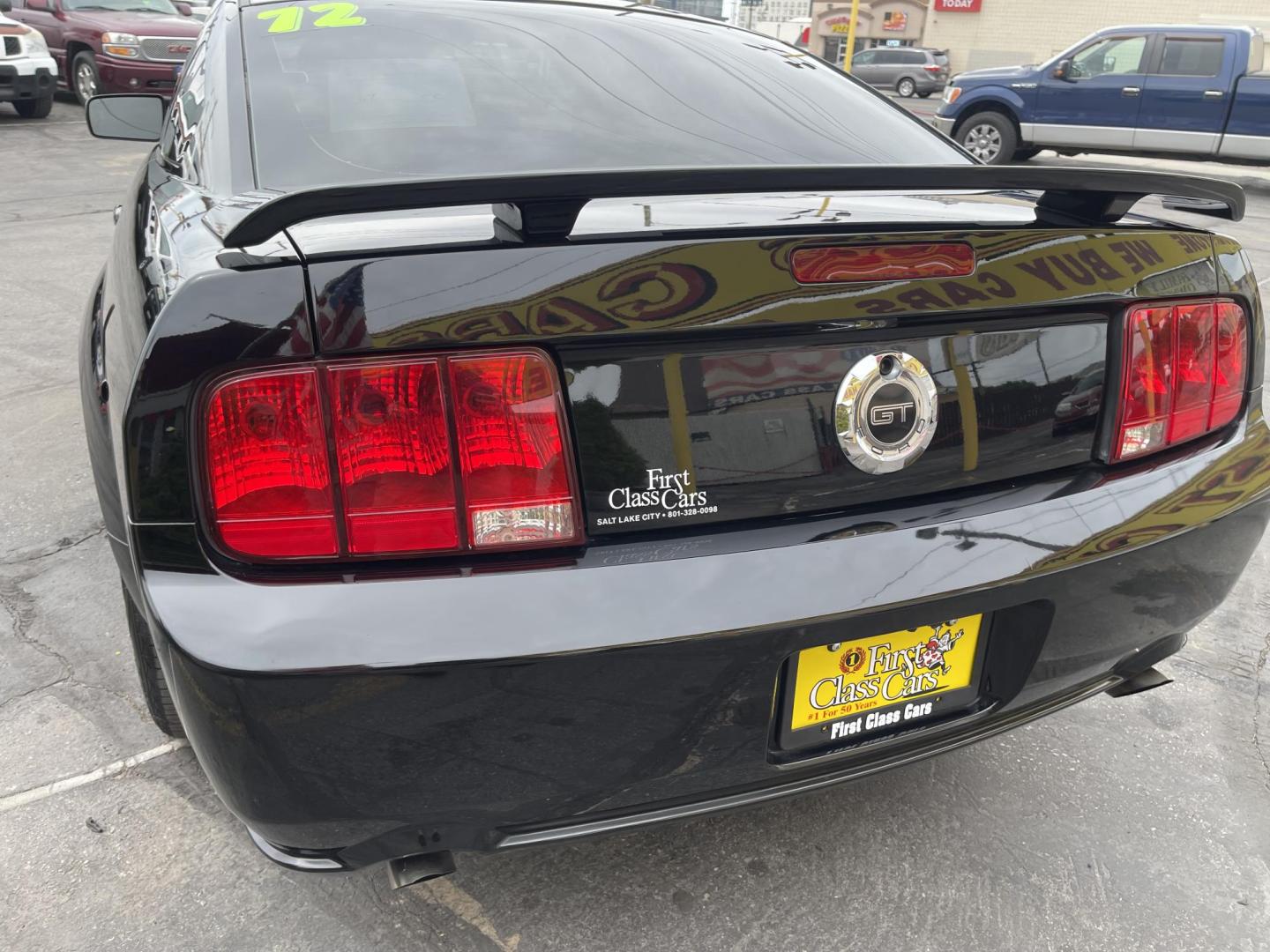 2007 Black /BLACK Ford Mustang GT Deluxe Coupe (1ZVFT82H075) with an 4.6L V8 SOHC 24V engine, Manual transmission, located at 801 South State Street, Salt Lake City, UT, 84111, (801) 328-0098, 40.751953, -111.888206 - ??Clean title 1 owner, no accidents! Immaculate condition inside and out must see! Very clean, this is the model everyone wants the GT V8 with Manual transmission super nice Mustang! Hard to find with the GT V8 and manual we don't see very many any more especially in excellent condition like this on - Photo#12