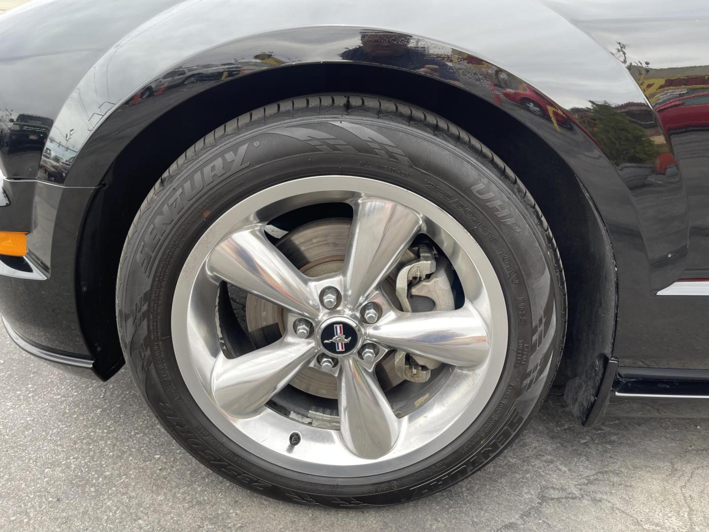 2007 Black /BLACK Ford Mustang GT Deluxe Coupe (1ZVFT82H075) with an 4.6L V8 SOHC 24V engine, Manual transmission, located at 801 South State Street, Salt Lake City, UT, 84111, (801) 328-0098, 40.751953, -111.888206 - ??Clean title 1 owner, no accidents! Immaculate condition inside and out must see! Very clean, this is the model everyone wants the GT V8 with Manual transmission super nice Mustang! Hard to find with the GT V8 and manual we don't see very many any more especially in excellent condition like this on - Photo#17