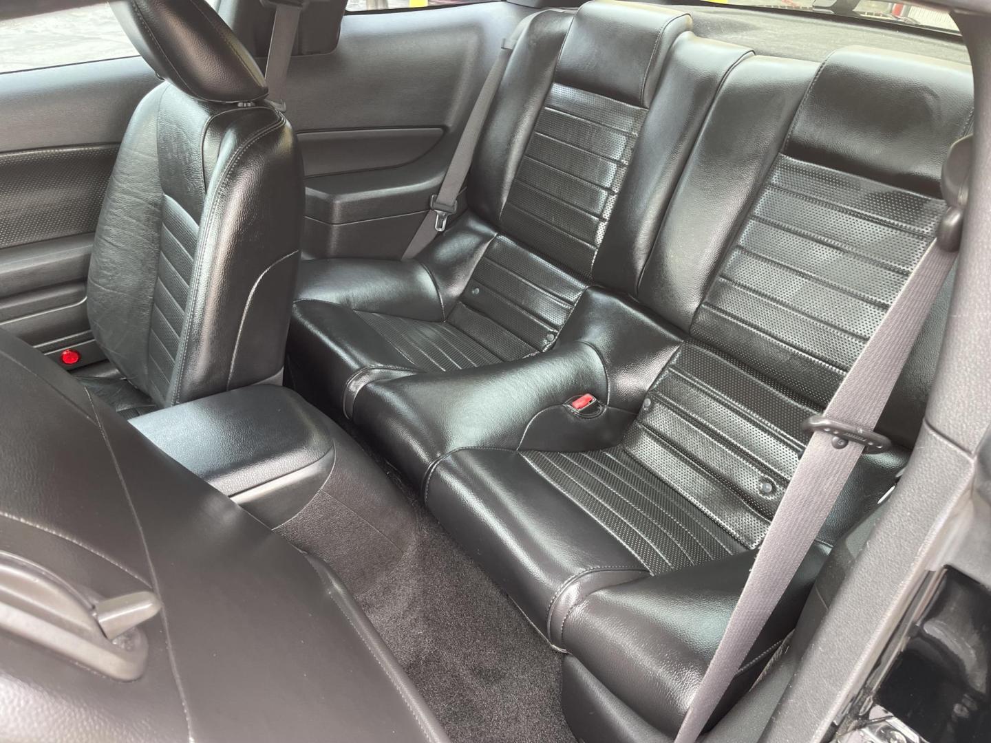2007 Black /BLACK Ford Mustang GT Deluxe Coupe (1ZVFT82H075) with an 4.6L V8 SOHC 24V engine, Manual transmission, located at 801 South State Street, Salt Lake City, UT, 84111, (801) 328-0098, 40.751953, -111.888206 - ??Clean title 1 owner, no accidents! Immaculate condition inside and out must see! Very clean, this is the model everyone wants the GT V8 with Manual transmission super nice Mustang! Hard to find with the GT V8 and manual we don't see very many any more especially in excellent condition like this on - Photo#22