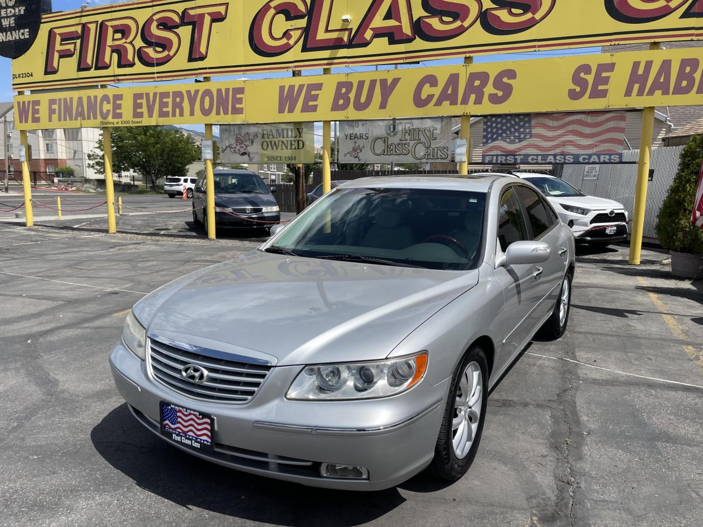 2007 Silver Sky Metallic /Gray Hyundai Azera Limited (KMHFC46FX7A) with an 3.8L V6 DOHC 24V engine, 5-Speed Automatic Overdrive transmission, located at 801 South State Street, Salt Lake City, UT, 84111, (801) 328-0098, 40.751953, -111.888206 - Clean title!!! Wow low miles only 97,932 miles that is extremely low and hard to find in this price range for a 2007 year car. This vehicle is in great shape inside and out and has been taken car of and cared for. The gentlemen that owned this before the most previous owner was an older gentlemen th - Photo#2