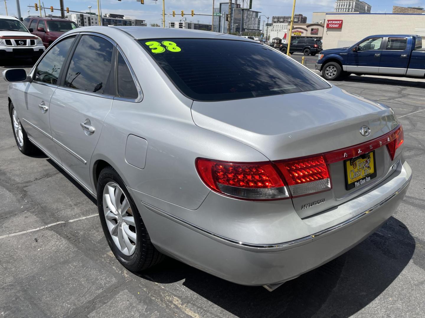 2007 Silver Sky Metallic /Gray Hyundai Azera Limited (KMHFC46FX7A) with an 3.8L V6 DOHC 24V engine, 5-Speed Automatic Overdrive transmission, located at 801 South State Street, Salt Lake City, UT, 84111, (801) 328-0098, 40.751953, -111.888206 - Clean title!!! Wow low miles only 97,932 miles that is extremely low and hard to find in this price range for a 2007 year car. This vehicle is in great shape inside and out and has been taken car of and cared for. The gentlemen that owned this before the most previous owner was an older gentlemen th - Photo#9