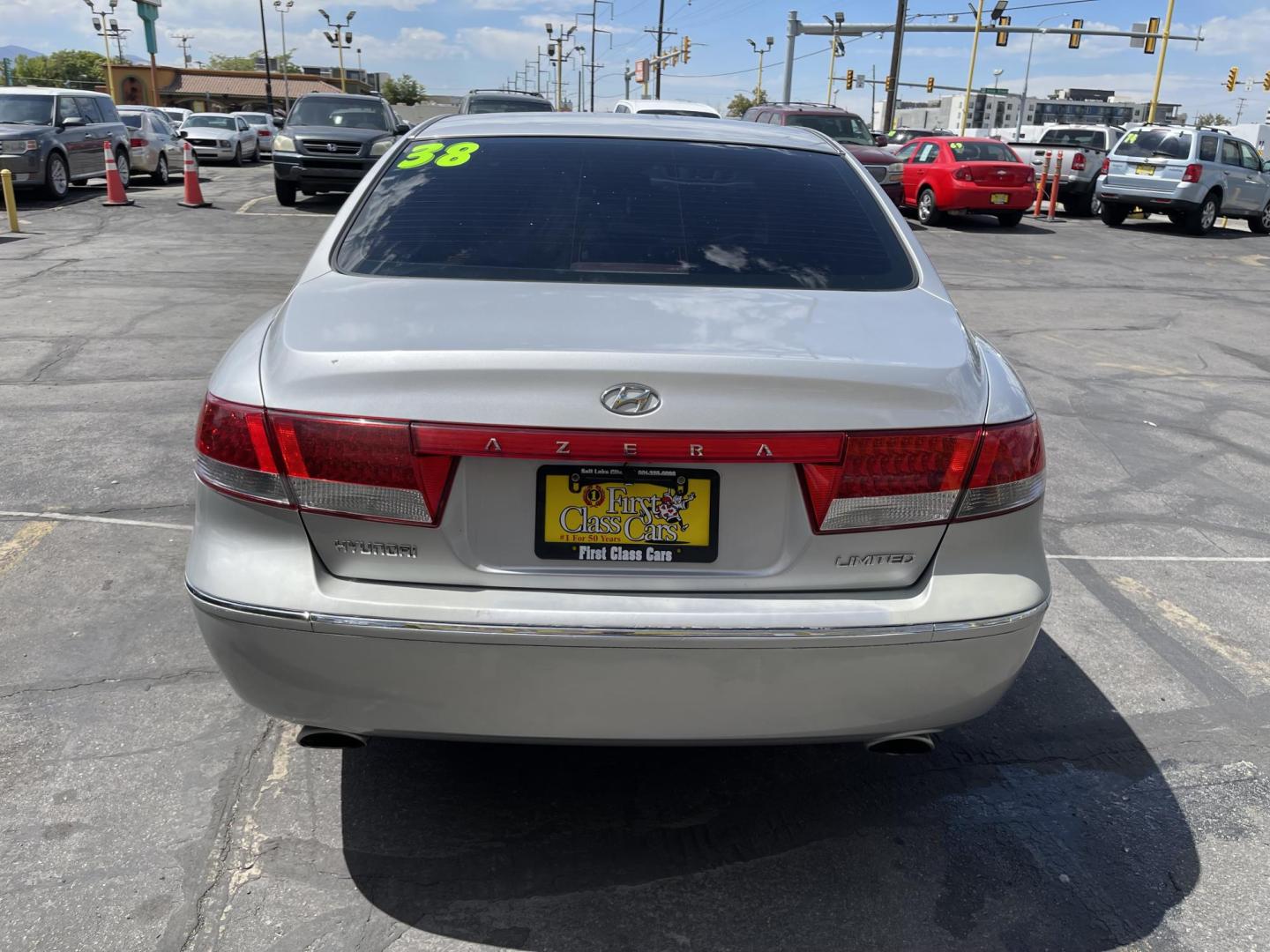 2007 Silver Sky Metallic /Gray Hyundai Azera Limited (KMHFC46FX7A) with an 3.8L V6 DOHC 24V engine, 5-Speed Automatic Overdrive transmission, located at 801 South State Street, Salt Lake City, UT, 84111, (801) 328-0098, 40.751953, -111.888206 - Clean title!!! Wow low miles only 97,932 miles that is extremely low and hard to find in this price range for a 2007 year car. This vehicle is in great shape inside and out and has been taken car of and cared for. The gentlemen that owned this before the most previous owner was an older gentlemen th - Photo#8