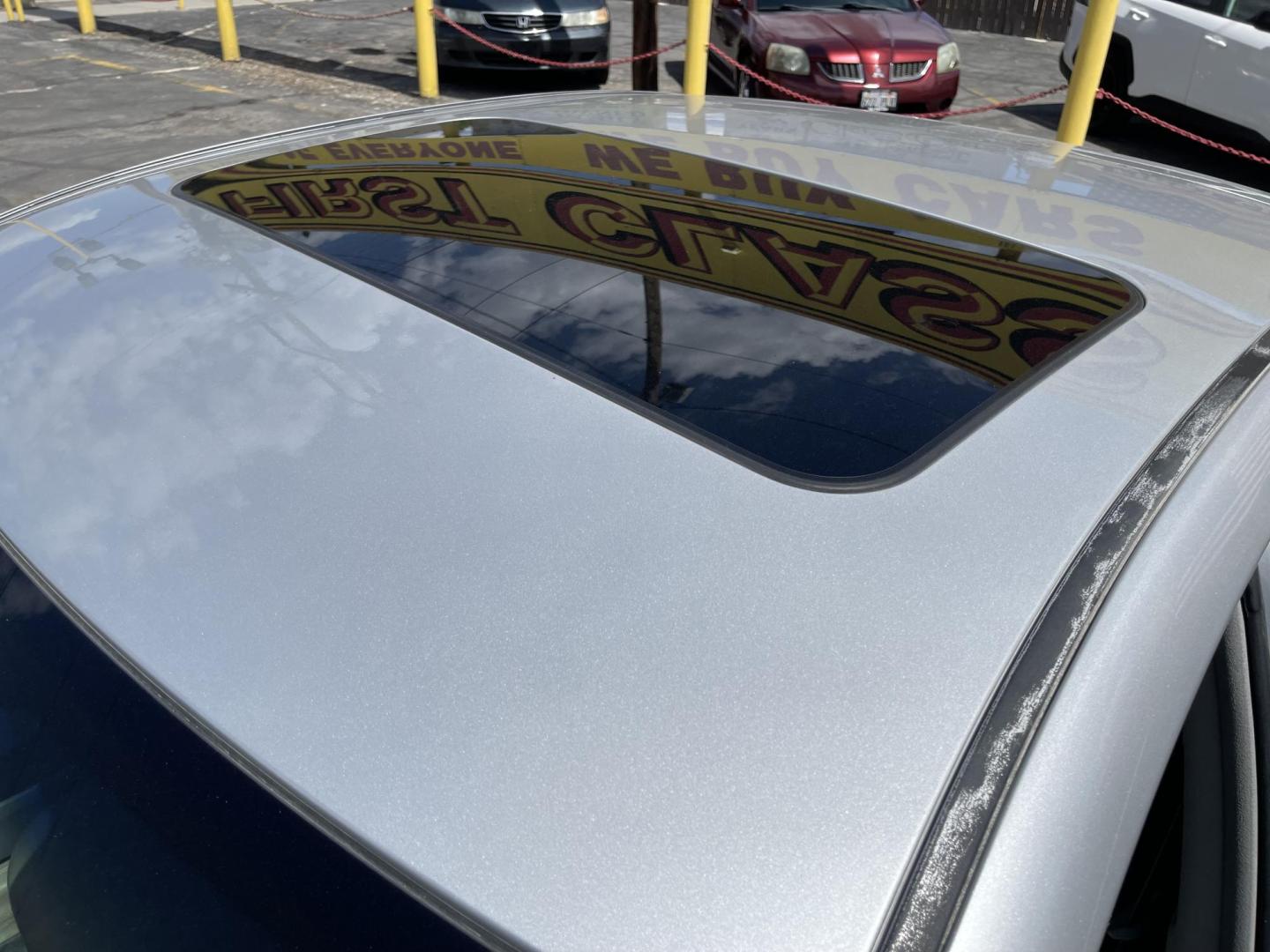 2007 Silver Sky Metallic /Gray Hyundai Azera Limited (KMHFC46FX7A) with an 3.8L V6 DOHC 24V engine, 5-Speed Automatic Overdrive transmission, located at 801 South State Street, Salt Lake City, UT, 84111, (801) 328-0098, 40.751953, -111.888206 - Clean title!!! Wow low miles only 97,932 miles that is extremely low and hard to find in this price range for a 2007 year car. This vehicle is in great shape inside and out and has been taken car of and cared for. The gentlemen that owned this before the most previous owner was an older gentlemen th - Photo#27
