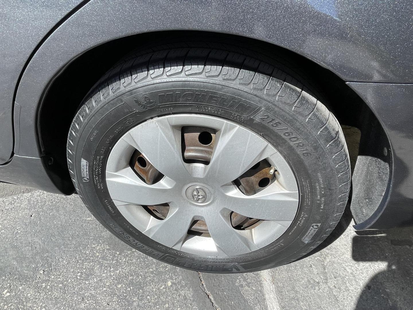 2009 Sterling Gray Metallic /Gray Toyota Camry LE 5-Spd AT (4T1BE46K49U) with an 2.4L L4 DOHC 16V engine, 5-Speed Automatic Overdrive transmission, located at 801 South State Street, Salt Lake City, UT, 84111, (801) 328-0098, 40.751953, -111.888206 - Clean title! No accidents on Carfax report! Only 2 previous owners on Carfax history report! Carfax shows regular service was done on this vehicle including oil changes and maintenance intervals. Vehicle has passed state of Utah emissions already and checked out by our mechanic and approved for up t - Photo#9