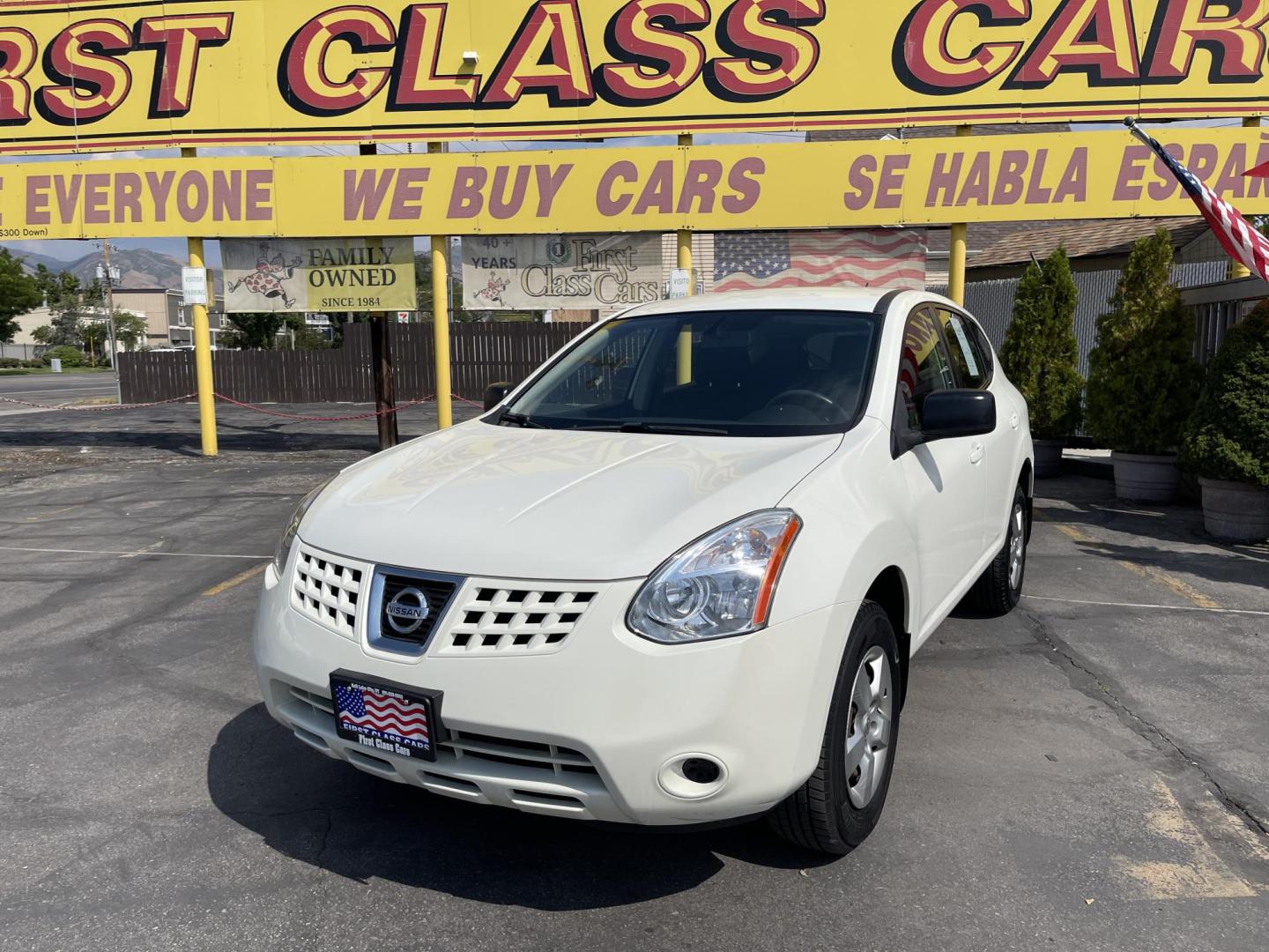 2009 Silver Sky Metallic /Black Nissan Rogue S AWD (JN8AS58V39W) with an 2.5L L4 DOHC 16V engine, CVT transmission, located at 801 South State Street, Salt Lake City, UT, 84111, (801) 328-0098, 40.751953, -111.888206 - Clean title! Low miles! This Rogue has been well maintained and cared for. Vehicle is in immaculate condition for the year we have a full maintenance record report that is on the Carfax. Has passed inspection by our warranty mechanic and approved for up to a 5 year warranty that can by purchased. Yo - Photo#1