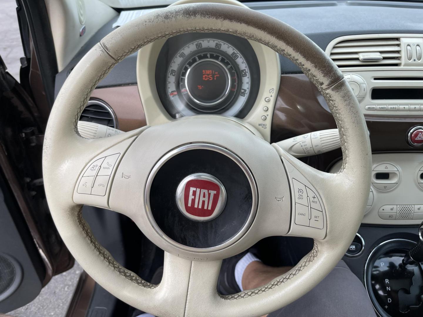 2013 Bamboo Pearl /BROWN Fiat 500 Lounge Hatchback (3C3CFFCR9DT) with an 1.4L L4 engine, 6-Speed Automatic transmission, located at 801 South State Street, Salt Lake City, UT, 84111, (801) 328-0098, 40.751953, -111.888206 - Clean title! No accidents on Carfax! Carfax shows only 2 owners no accidents clean title! Vehicle has been maintained and cared for Carfax show 16 maintenance service records that includes oil changes and maintenance. This has passed all inspections certifications and approved for up to a 5 year war - Photo#16