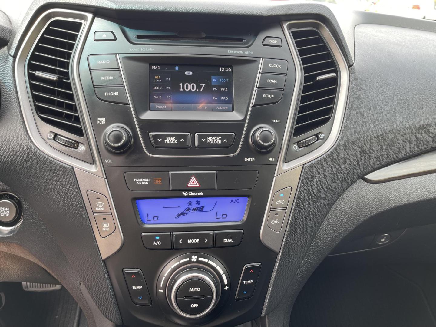 2013 Bamboo Pearl /Black Hyundai Santa Fe Sport 2.0 AWD (5XYZUDLA9DG) with an 2.0L L4 DOHC 16V engine, 6-Speed Automatic transmission, located at 801 South State Street, Salt Lake City, UT, 84111, (801) 328-0098, 40.751953, -111.888206 - Clean title no accidents!!! Super clean with very low miles only 67k miles very clean hard to find! This is perfect for the snow with all wheel drive perfect all around year SUV! Immaculate condition inside and out Carfax shows all regular service was done and cared for. The 2013 Hyundai Santa Fe 2. - Photo#21
