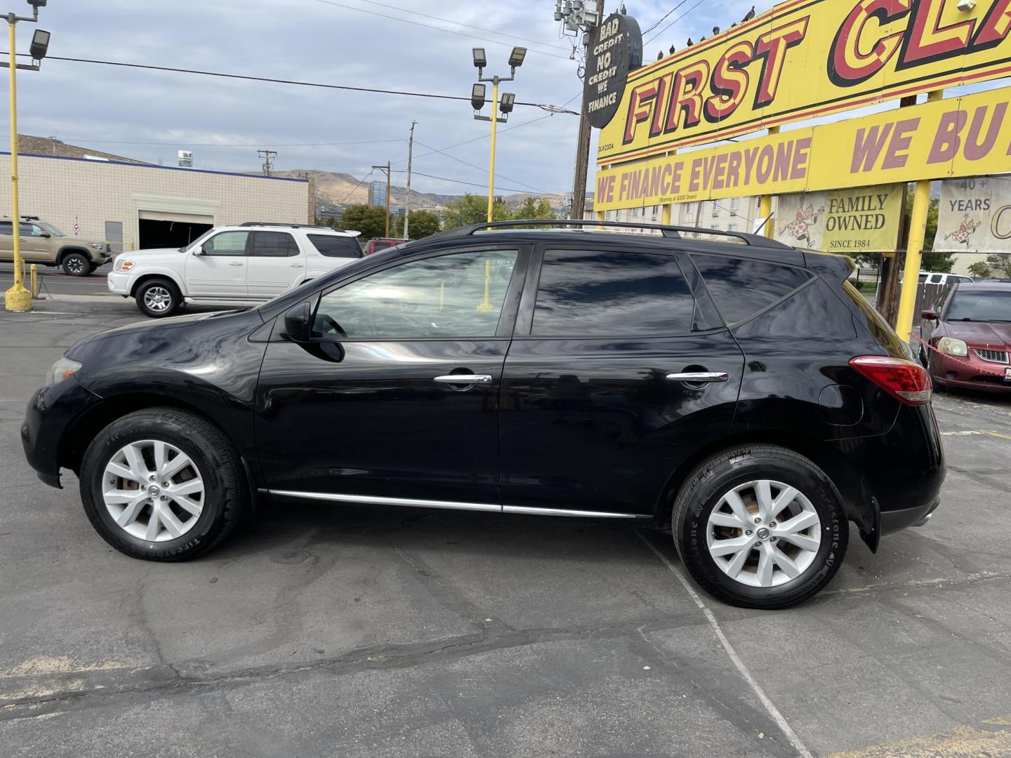2011 Black /Black Nissan Murano S AWD (JN8AZ1MW3BW) with an 3.5L V6 DOHC 24V engine, Continuously Variable Transmission transmission, located at 801 South State Street, Salt Lake City, UT, 84111, (801) 328-0098, 40.751953, -111.888206 - Clean title no accidents! In great condition for the year, make and miles! AWD (all wheel drive) perfect winter vehicle great in the snow! It has been meticulously maintained and cared for according to Carfax it has been regularly serviced for regular maintenance oil changes and general maintenance - Photo#9