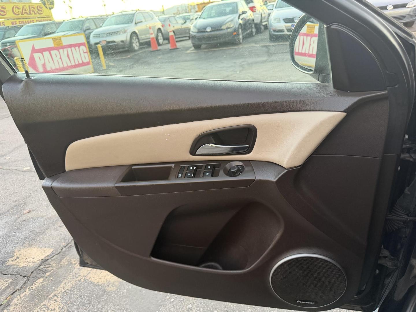 2014 Bluestone Metallic /Tan Chevrolet Cruze 2LT Auto (1G1PE5SB6E7) with an 1.4L L4 DOHC 16V TURBO engine, 6-Speed Automatic transmission, located at 801 South State Street, Salt Lake City, UT, 84111, (801) 328-0098, 40.751953, -111.888206 - 1 Owner car! Clean Title! Hard to find well kept in as great of condition as this one! Has been maintained and taken care of according to the Carfax report it shows all service records that includes regular oil changes and maintenance. No accidents according to Carfax there has never been any accide - Photo#17