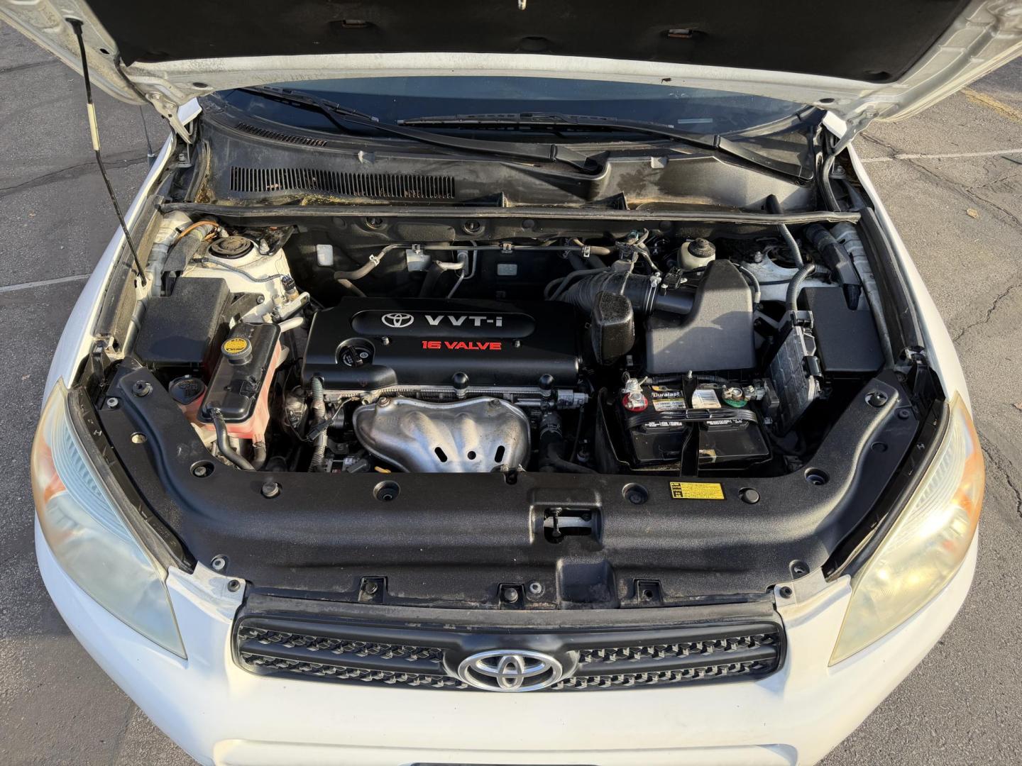 2006 Super White /Gray Toyota RAV4 Base I4 2WD (JTMZD33V866) with an 2.4L L4 DOHC 16V engine, 4-Speed Automatic transmission, located at 801 South State Street, Salt Lake City, UT, 84111, (801) 328-0098, 40.751953, -111.888206 - Clean title! No accidents on Carfax! Clean bill of health Carfax shows this SUV has been maintained and cared for it has been serviced regularly for oil changes and regular maintenance Carfax report shows over 42 service records and no accidents!!! Approved for up to a 5 year warranty passed all ins - Photo#19