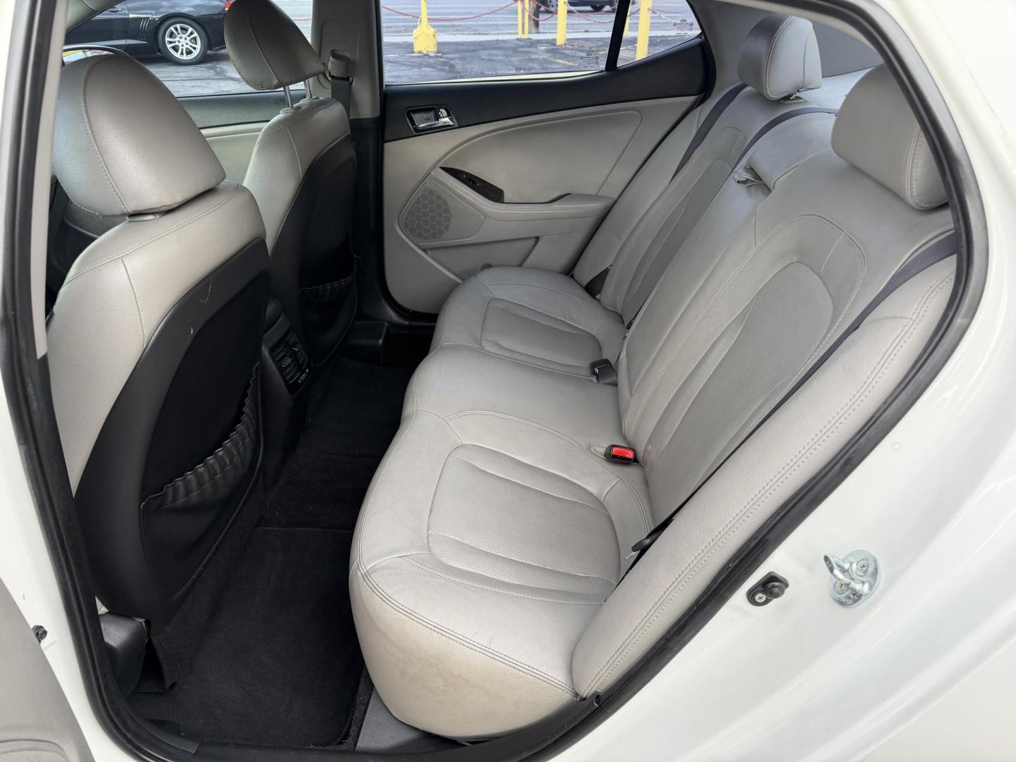 2011 Super White /Tan Kia Optima EX (KNAGN4A75B5) with an 2.4L L4 DOHC 16V engine, 6-Speed Automatic transmission, located at 801 South State Street, Salt Lake City, UT, 84111, (801) 328-0098, 40.751953, -111.888206 - Clean title! No accidents on Carfax! Carfax shows regular service was performed and maintained with the previous owners! Approved for an extended warranty that can be purchased. This vehicle has passed all inspections and qualifies for an extended warranty package. Features: A/C Seat(s), ABS Brake - Photo#11