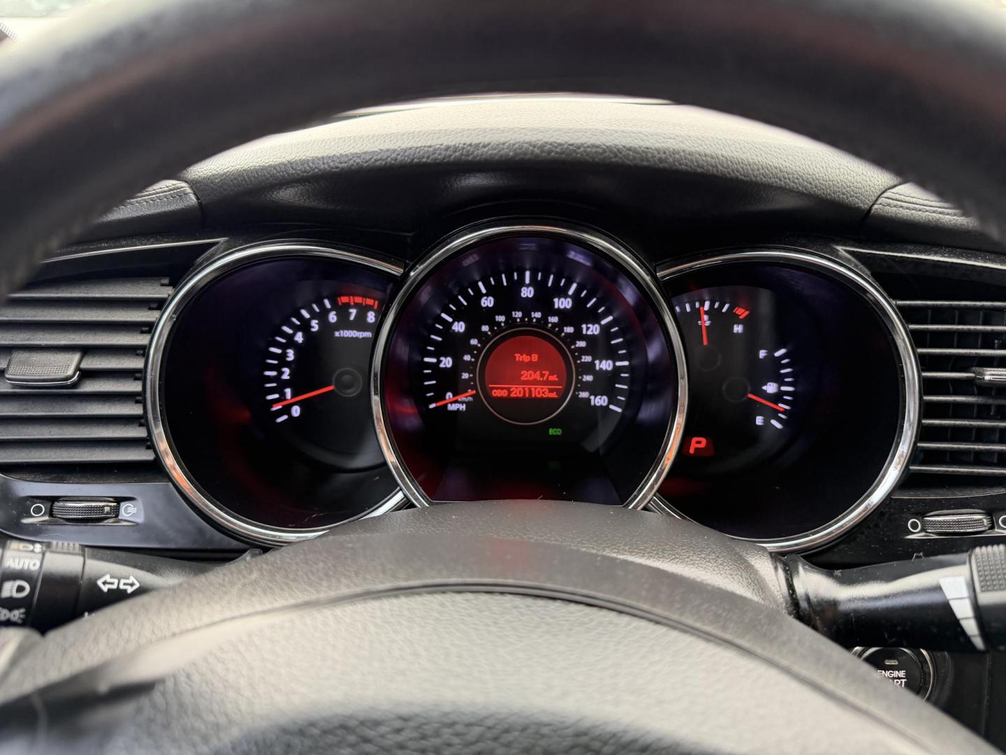 2011 Super White /Tan Kia Optima EX (KNAGN4A75B5) with an 2.4L L4 DOHC 16V engine, 6-Speed Automatic transmission, located at 801 South State Street, Salt Lake City, UT, 84111, (801) 328-0098, 40.751953, -111.888206 - Clean title! No accidents on Carfax! Carfax shows regular service was performed and maintained with the previous owners! Approved for an extended warranty that can be purchased. This vehicle has passed all inspections and qualifies for an extended warranty package. Features: A/C Seat(s), ABS Brake - Photo#17