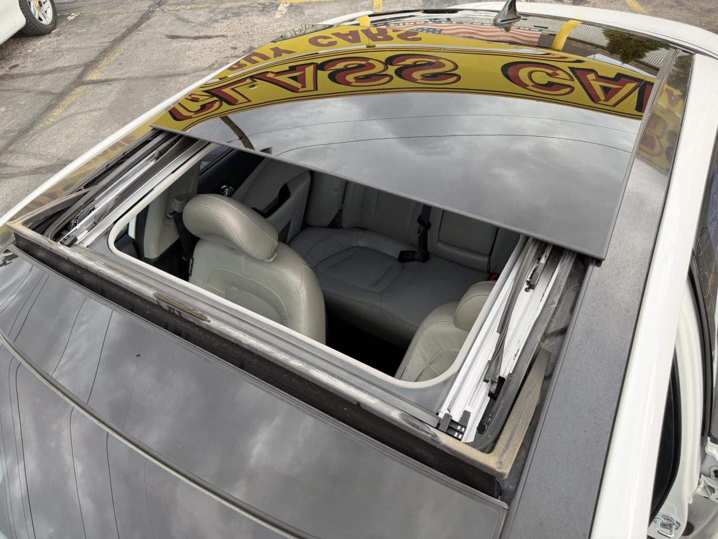 2011 Super White /Tan Kia Optima EX (KNAGN4A75B5) with an 2.4L L4 DOHC 16V engine, 6-Speed Automatic transmission, located at 801 South State Street, Salt Lake City, UT, 84111, (801) 328-0098, 40.751953, -111.888206 - Clean title! No accidents on Carfax! Carfax shows regular service was performed and maintained with the previous owners! Approved for an extended warranty that can be purchased. This vehicle has passed all inspections and qualifies for an extended warranty package. Features: A/C Seat(s), ABS Brake - Photo#21