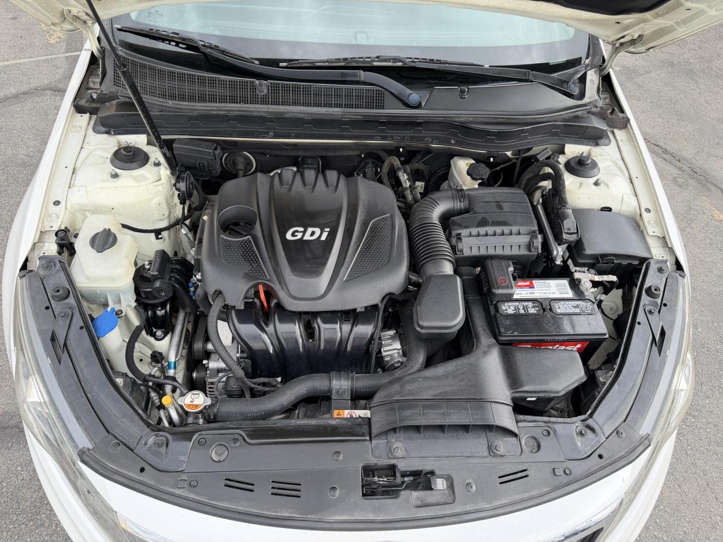 2011 Super White /Tan Kia Optima EX (KNAGN4A75B5) with an 2.4L L4 DOHC 16V engine, 6-Speed Automatic transmission, located at 801 South State Street, Salt Lake City, UT, 84111, (801) 328-0098, 40.751953, -111.888206 - Clean title! No accidents on Carfax! Carfax shows regular service was performed and maintained with the previous owners! Approved for an extended warranty that can be purchased. This vehicle has passed all inspections and qualifies for an extended warranty package. Features: A/C Seat(s), ABS Brake - Photo#22