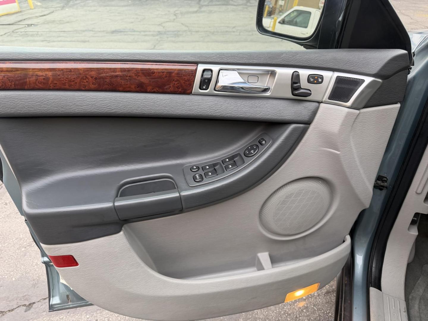 2008 French Blue Metallic /Tan Chrysler Pacifica Touring AWD (2A8GF68X78R) with an 4.0L V6 SOHC 24V engine, 6-Speed Automatic Overdrive transmission, located at 801 South State Street, Salt Lake City, UT, 84111, (801) 328-0098, 40.751953, -111.888206 - Excellent condition inside and out! Clean title! Must see affordable all wheel drive SUV in excellent condition inside and out! Loaded with lots of extras! Features: 4WD/AWD, ABS Brakes, Air Conditioning, Alloy Wheels, AM/FM Stereo, Automatic Transmission, Auxiliary Audio Input, CD Audio, Cruise C - Photo#18