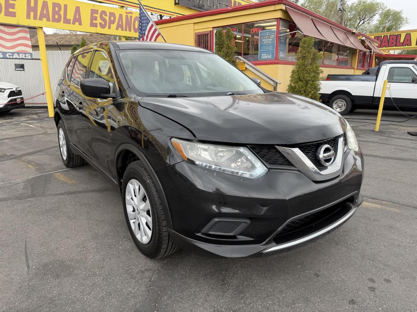 2016 Black /Black Nissan Rogue SV AWD (KNMAT2MV2GP) with an 2.5L L4 DOHC 16V engine, CVT transmission, located at 801 South State Street, Salt Lake City, UT, 84111, (801) 328-0098, 40.751953, -111.888206 - Clean Title!!! Only 2 reported owners on the Carfax history report! Must see in great shape for the year, make and miles. Passed all inspections certifications and has been approved for up to a 5 year bumper to bumper warranty through Protective that give you peace of mind and covered in all 50 stat - Photo#5