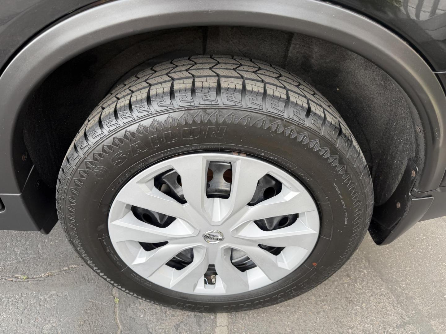 2016 Black /Black Nissan Rogue SV AWD (KNMAT2MV2GP) with an 2.5L L4 DOHC 16V engine, CVT transmission, located at 801 South State Street, Salt Lake City, UT, 84111, (801) 328-0098, 40.751953, -111.888206 - Clean Title!!! Only 2 reported owners on the Carfax history report! Must see in great shape for the year, make and miles. Passed all inspections certifications and has been approved for up to a 5 year bumper to bumper warranty through Protective that give you peace of mind and covered in all 50 stat - Photo#18